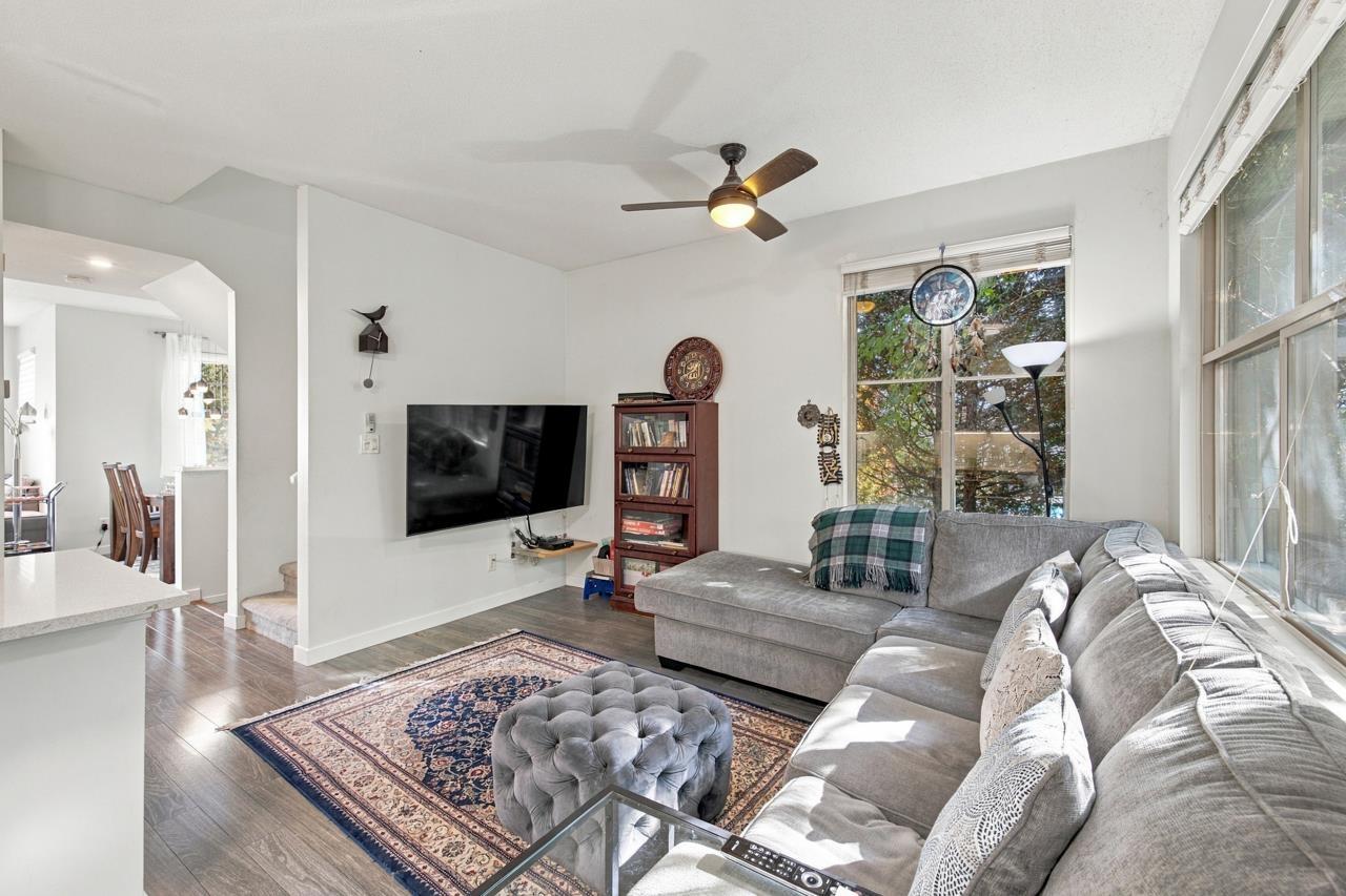 10 15152 62a Avenue Property Photo 13