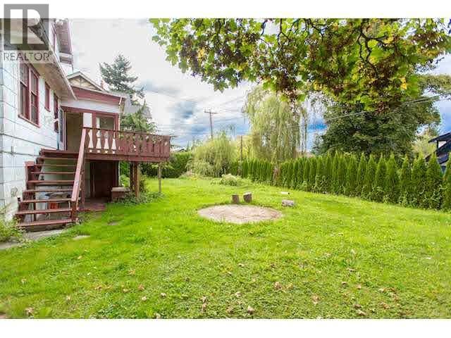 1775 Cedar Crescent Property Photo 21
