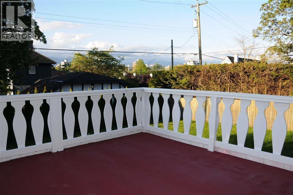 1775 Cedar Crescent Property Photo 25