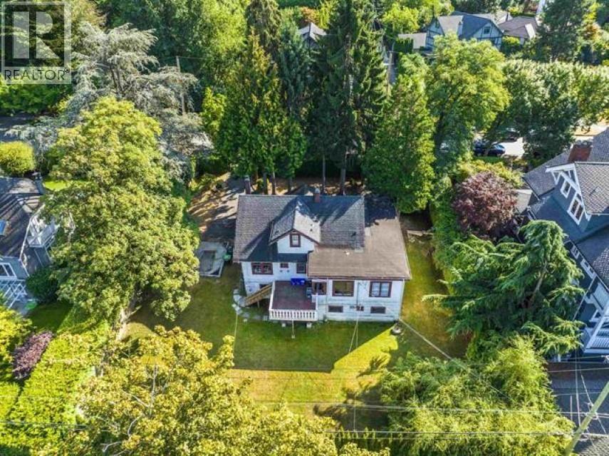 1775 Cedar Crescent Property Photo 27