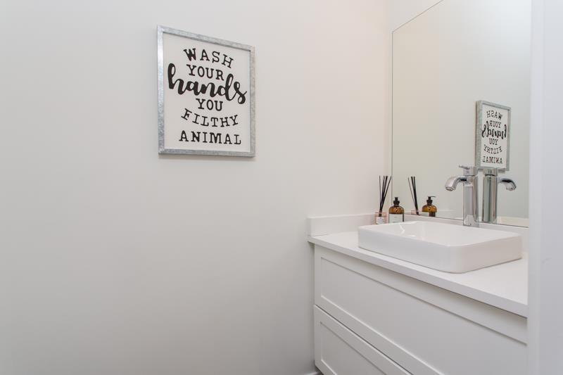 36 16760 25 Avenue Property Photo 15