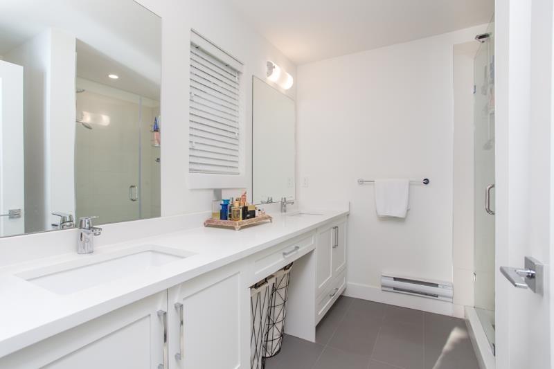 36 16760 25 Avenue Property Photo 20
