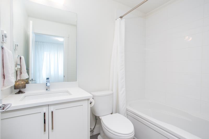 36 16760 25 Avenue Property Photo 25