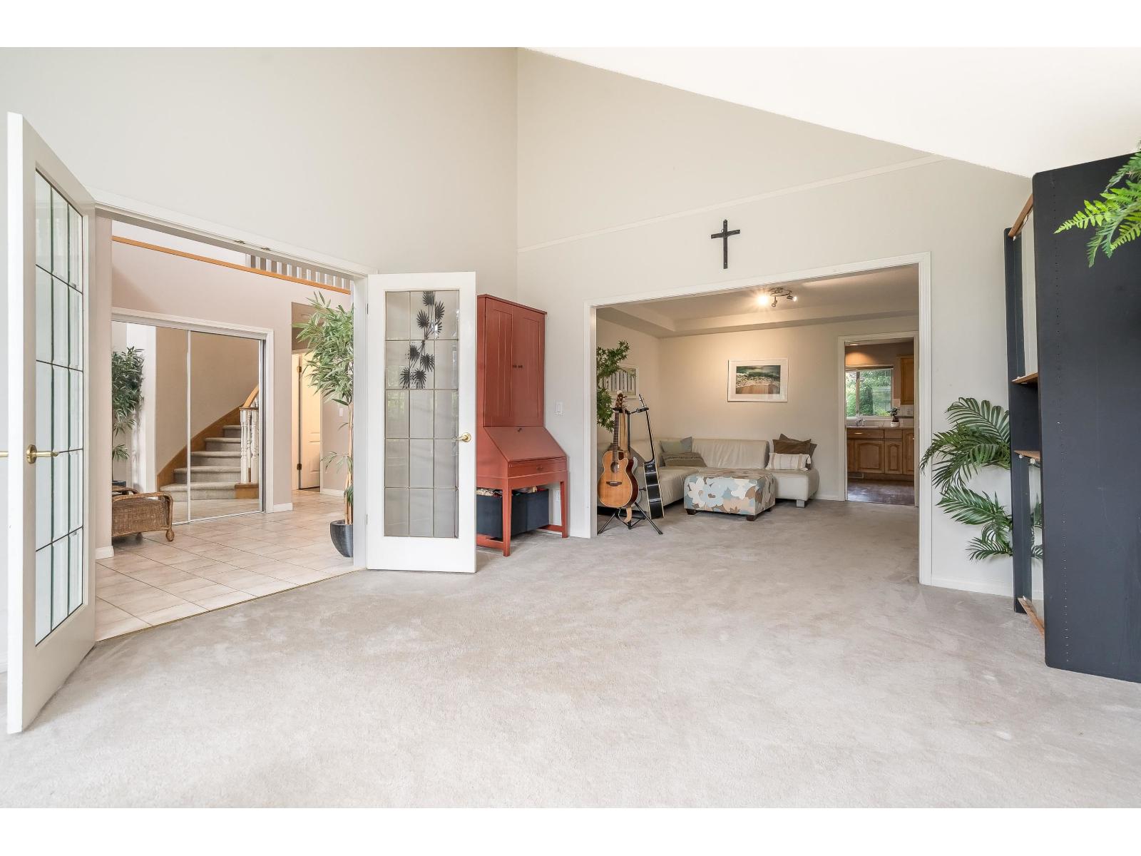 17163 102 Avenue Property Photo 7