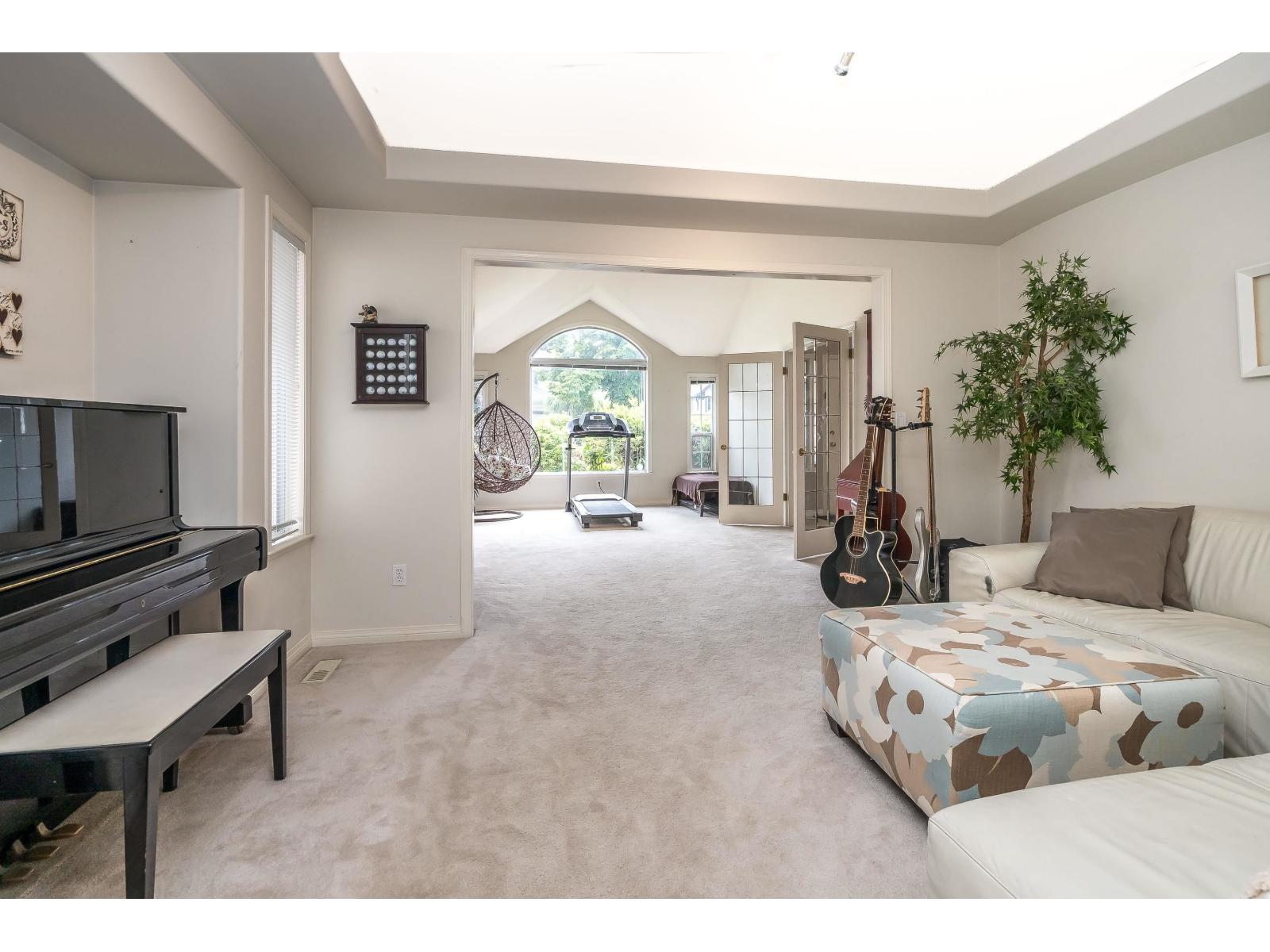 17163 102 Avenue Property Photo 10