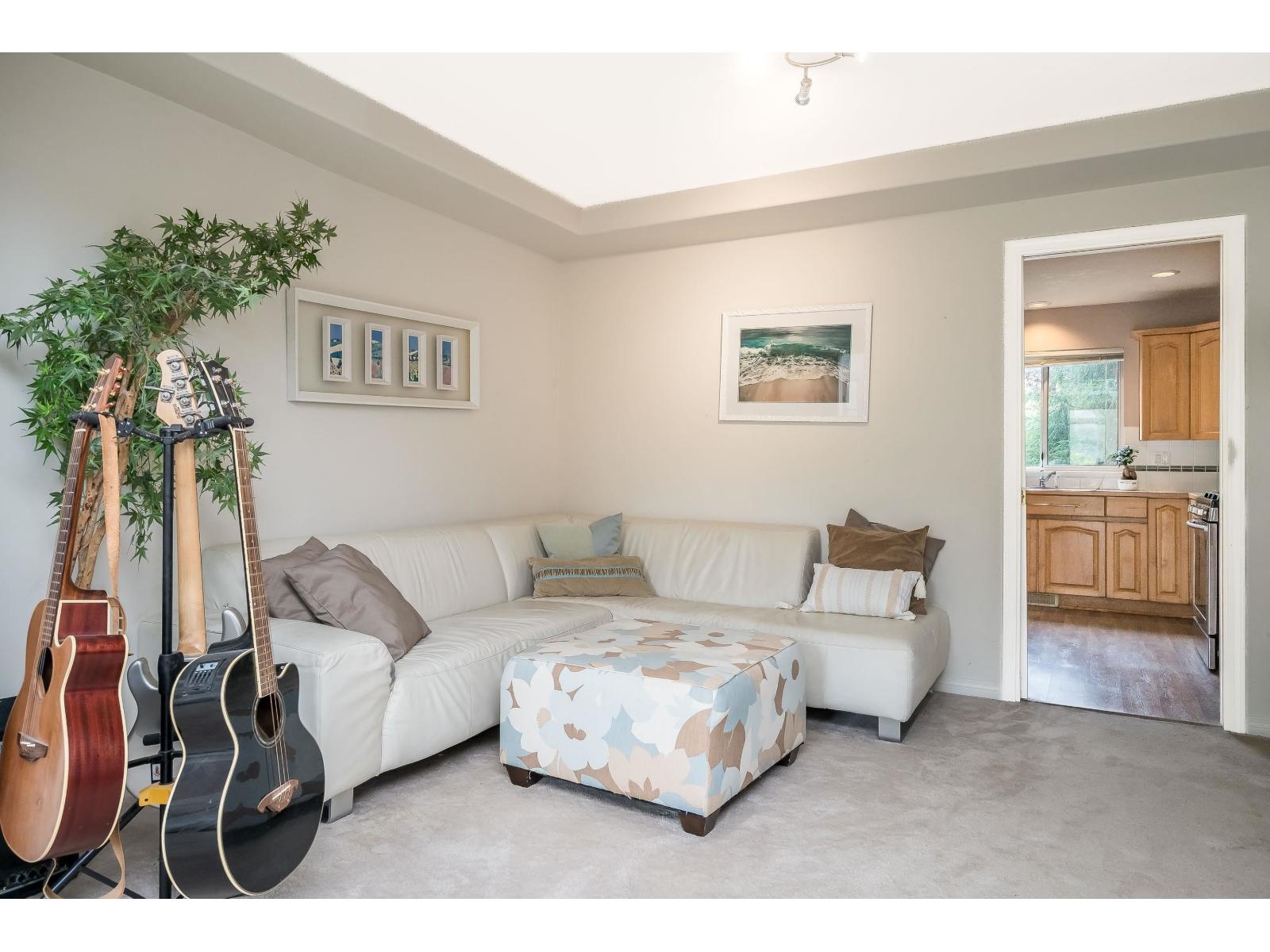 17163 102 Avenue Property Photo 12