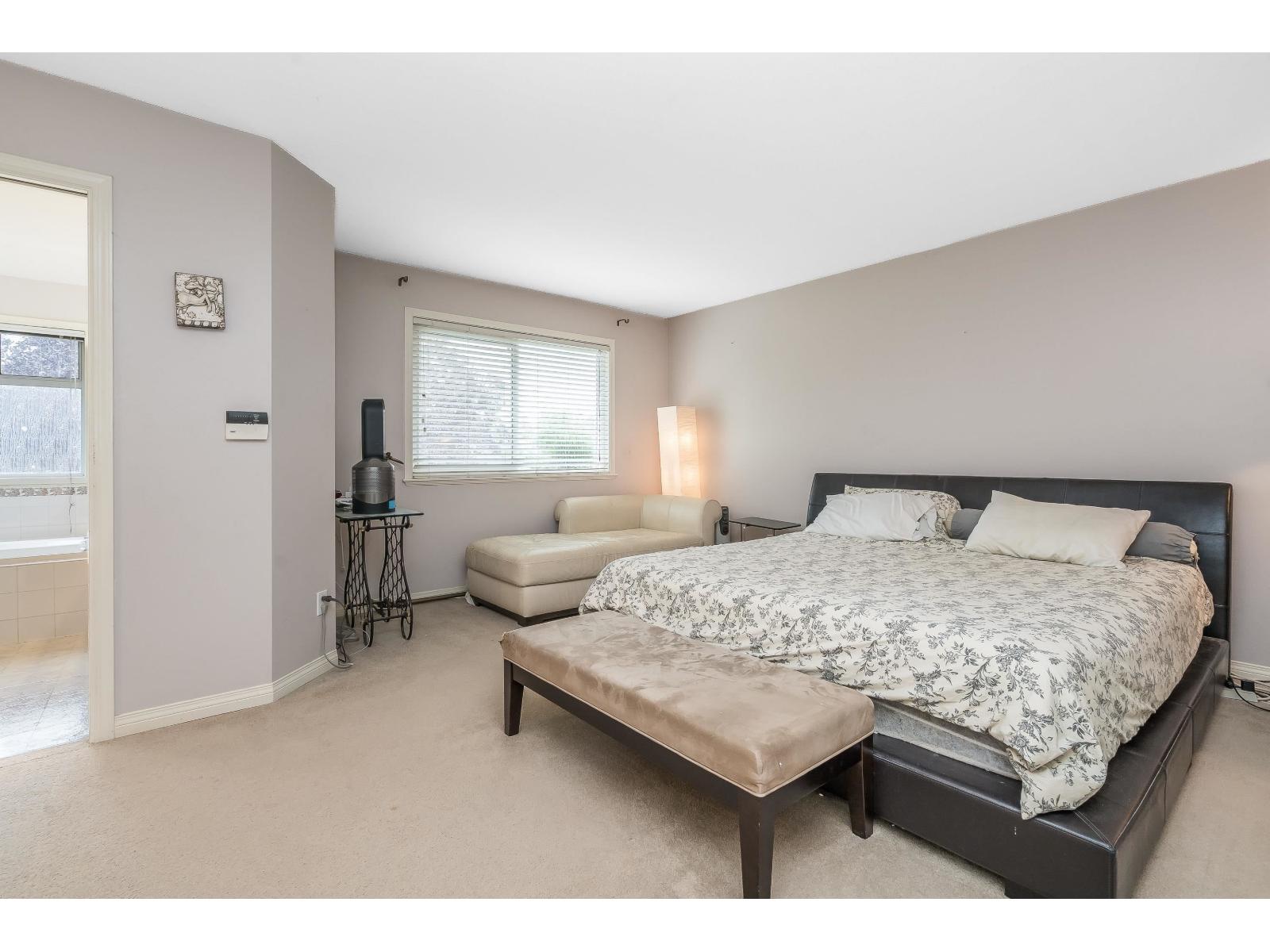 17163 102 Avenue Property Photo 26