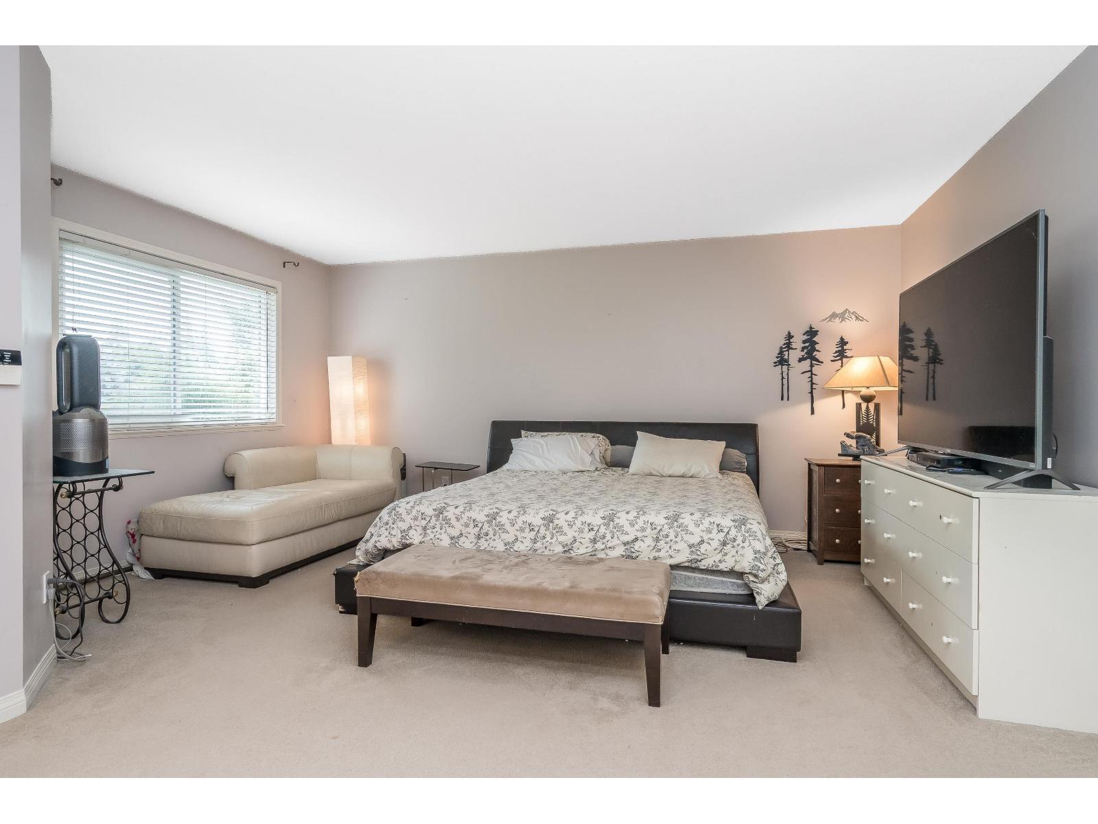 17163 102 Avenue Property Photo 27