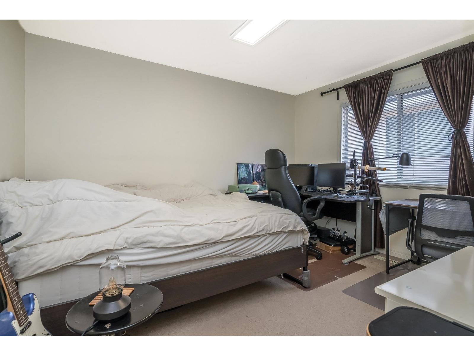17163 102 Avenue Property Photo 33
