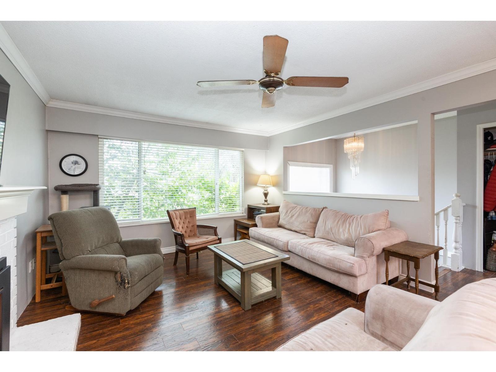 27283 29 Avenue Property Photo 9