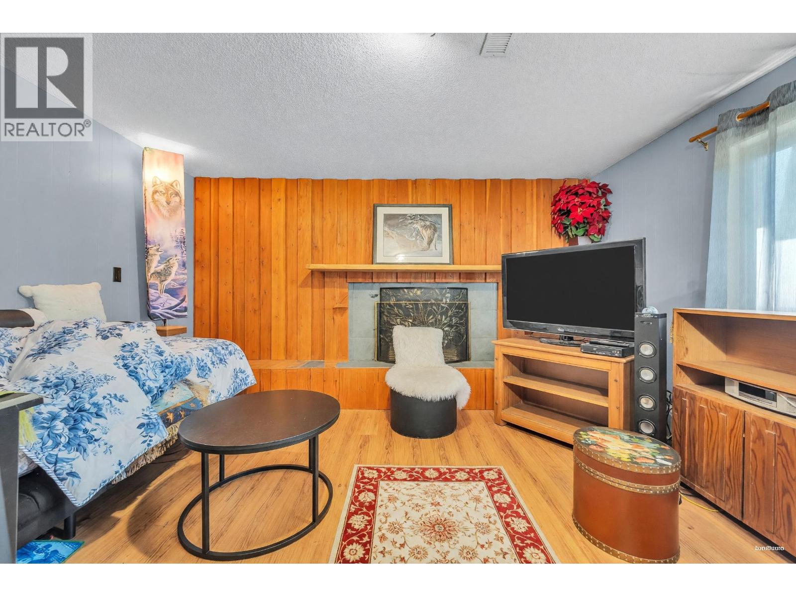 3786 Killarney Street Property Photo 16