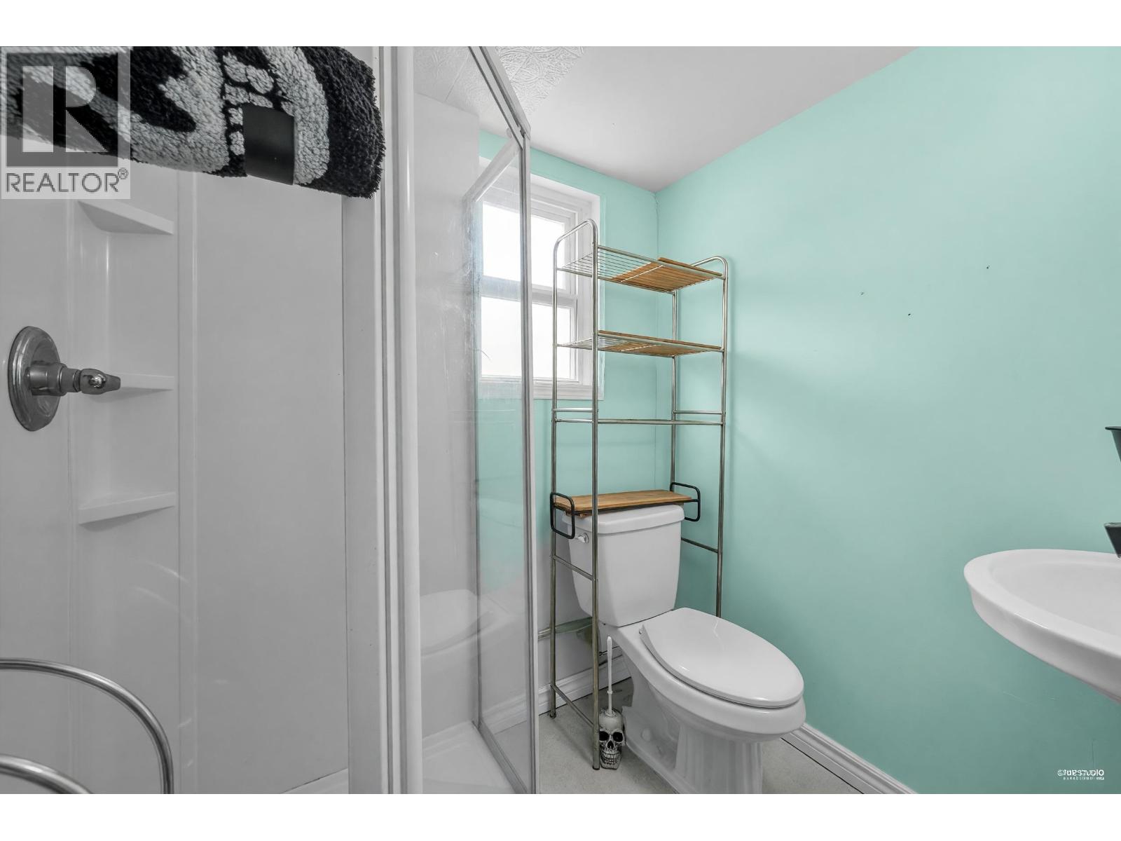 3786 Killarney Street Property Photo 18