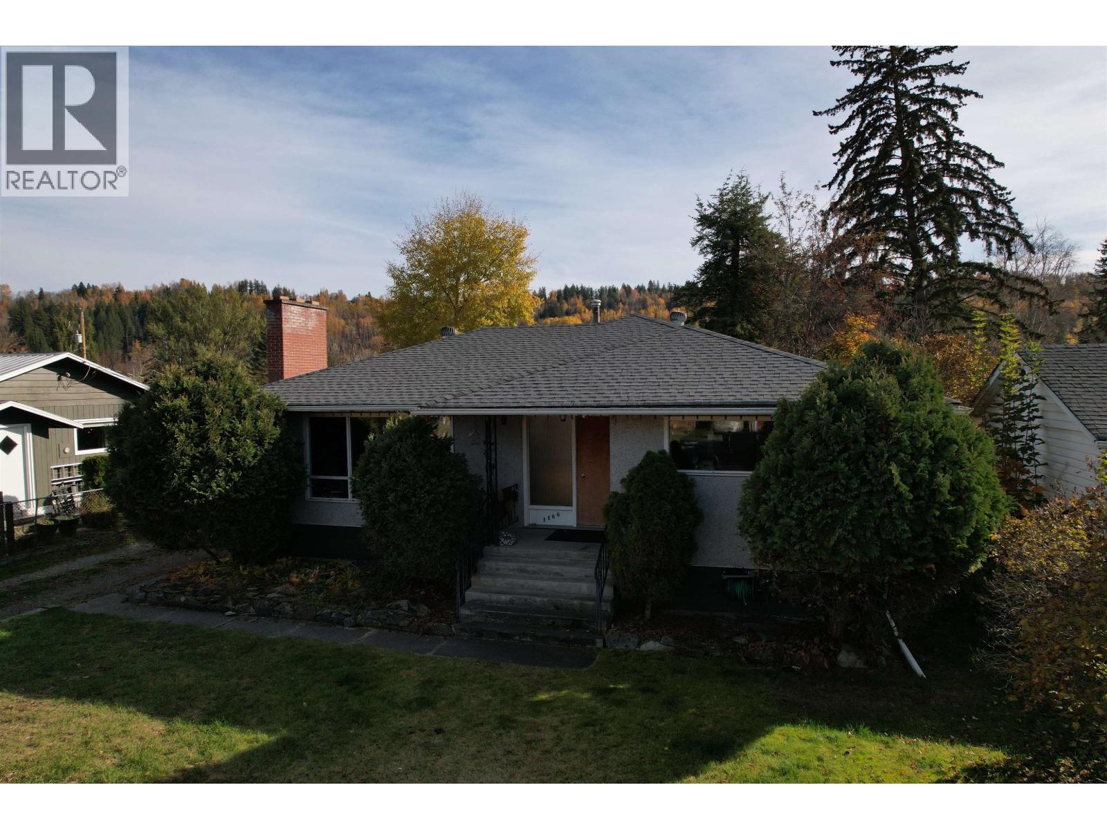 1166 Yorston Avenue Property Photo 1