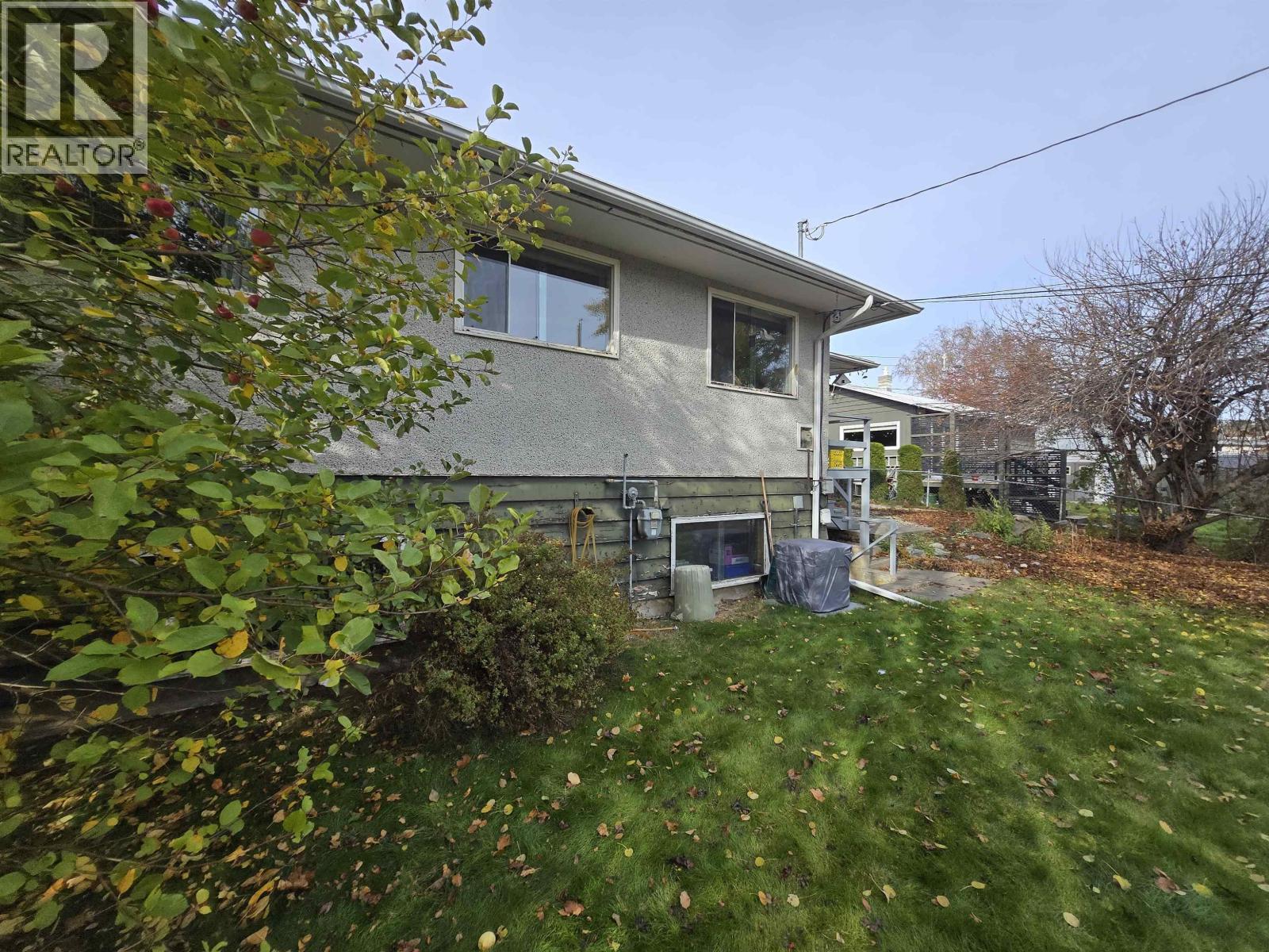 1166 Yorston Avenue Property Photo 4