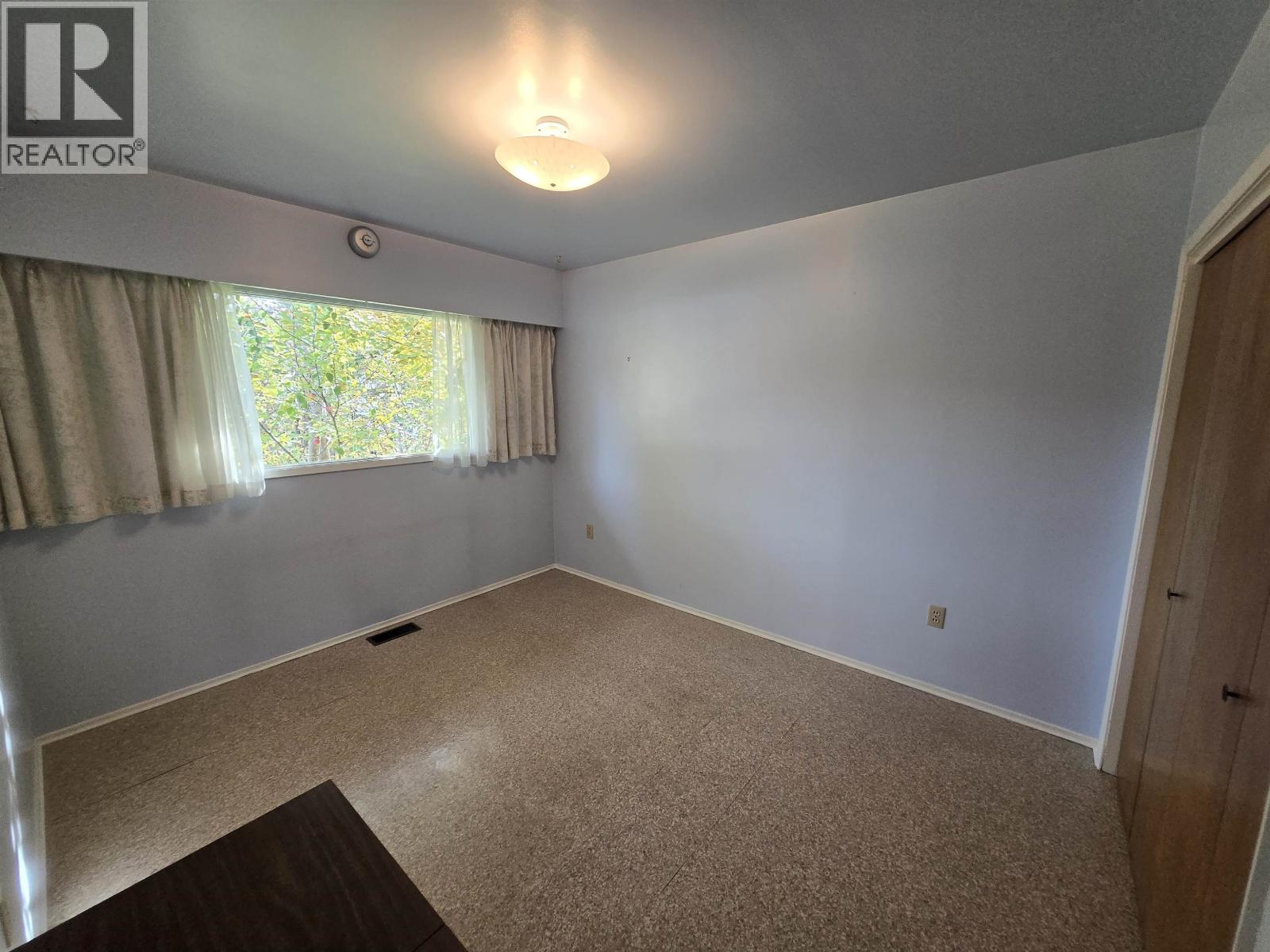 1166 Yorston Avenue Property Photo 22