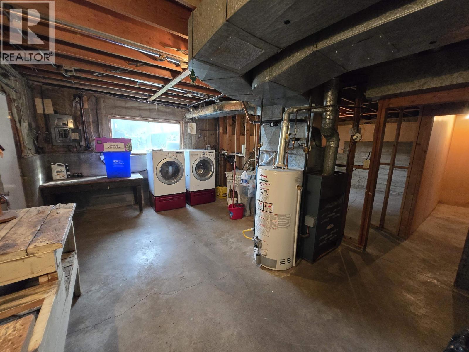 1166 Yorston Avenue Property Photo 28