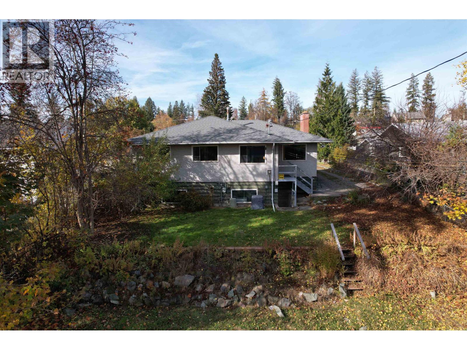 1166 Yorston Avenue Property Photo 30
