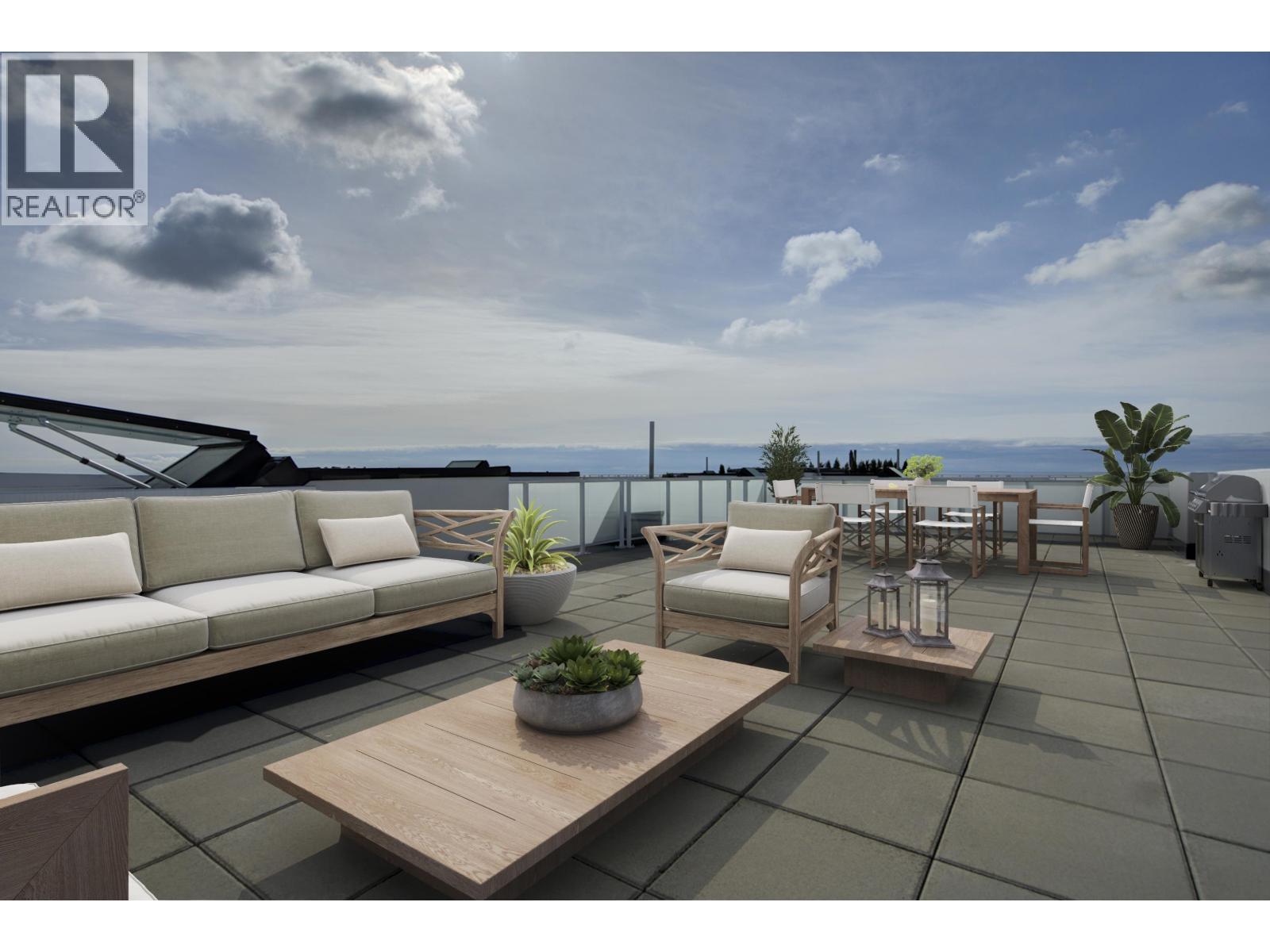 1805 5788 Gilbert Road Property Photo 4