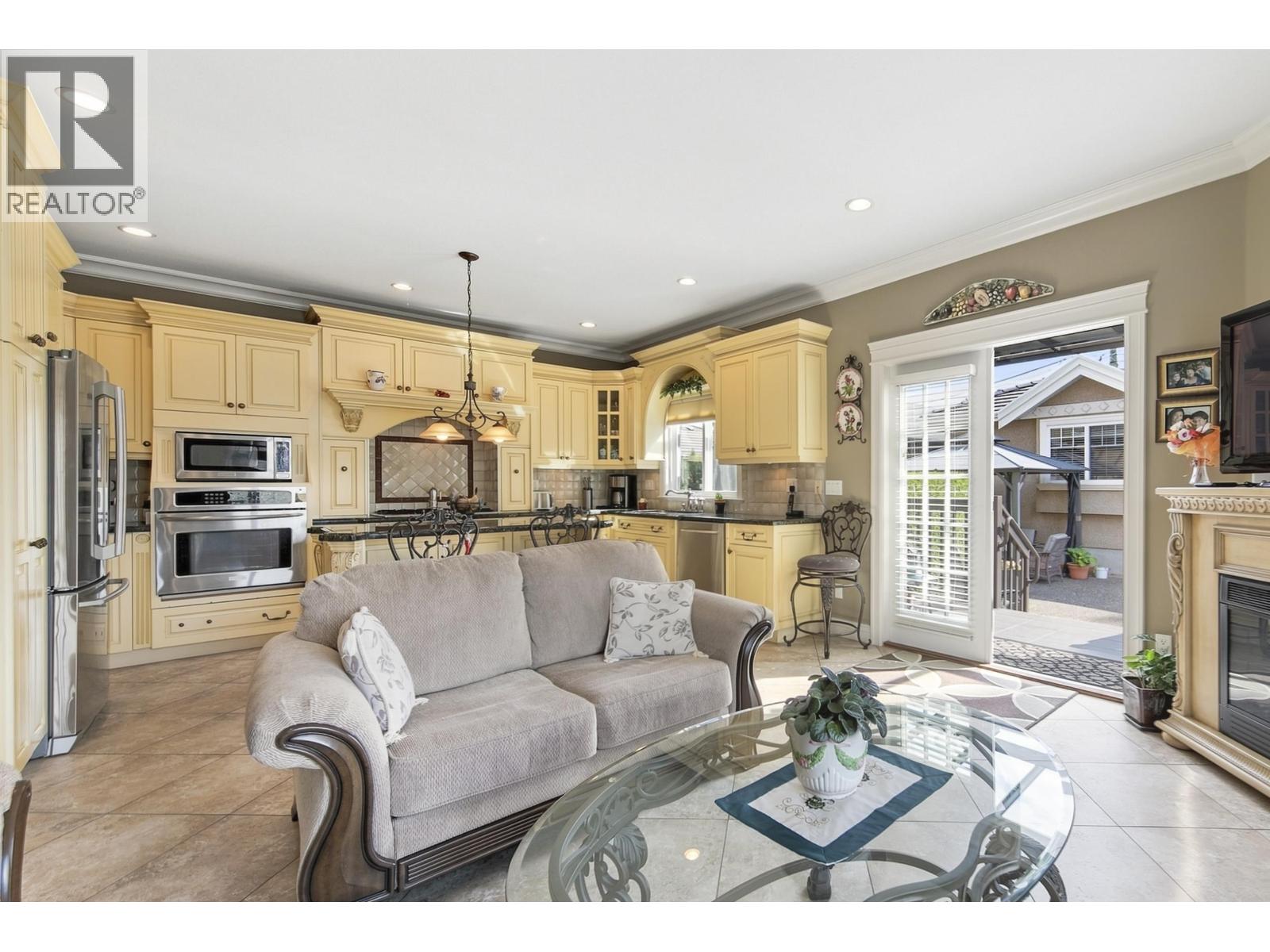 120 Rosser Avenue Property Photo 13