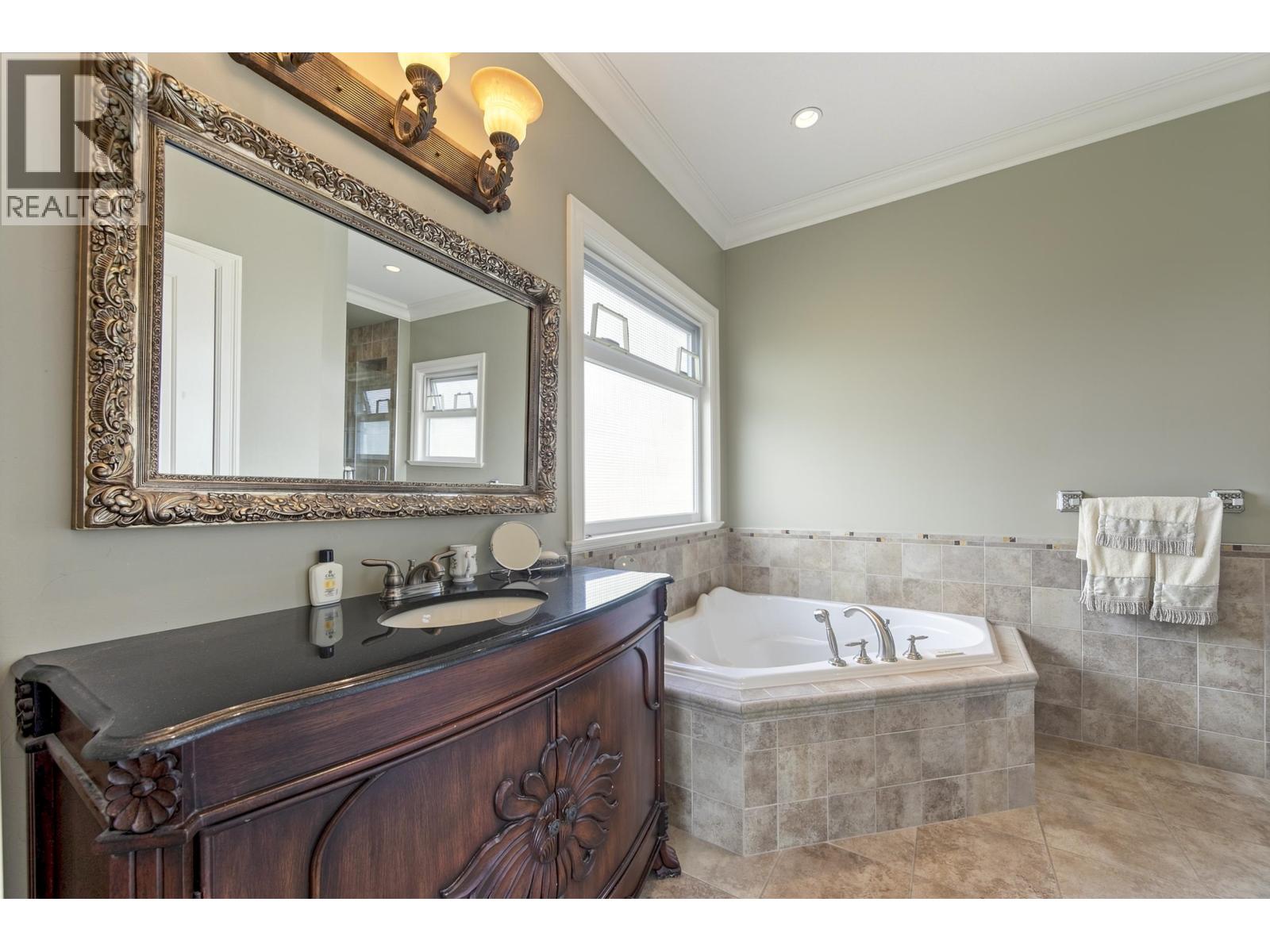 120 Rosser Avenue Property Photo 22