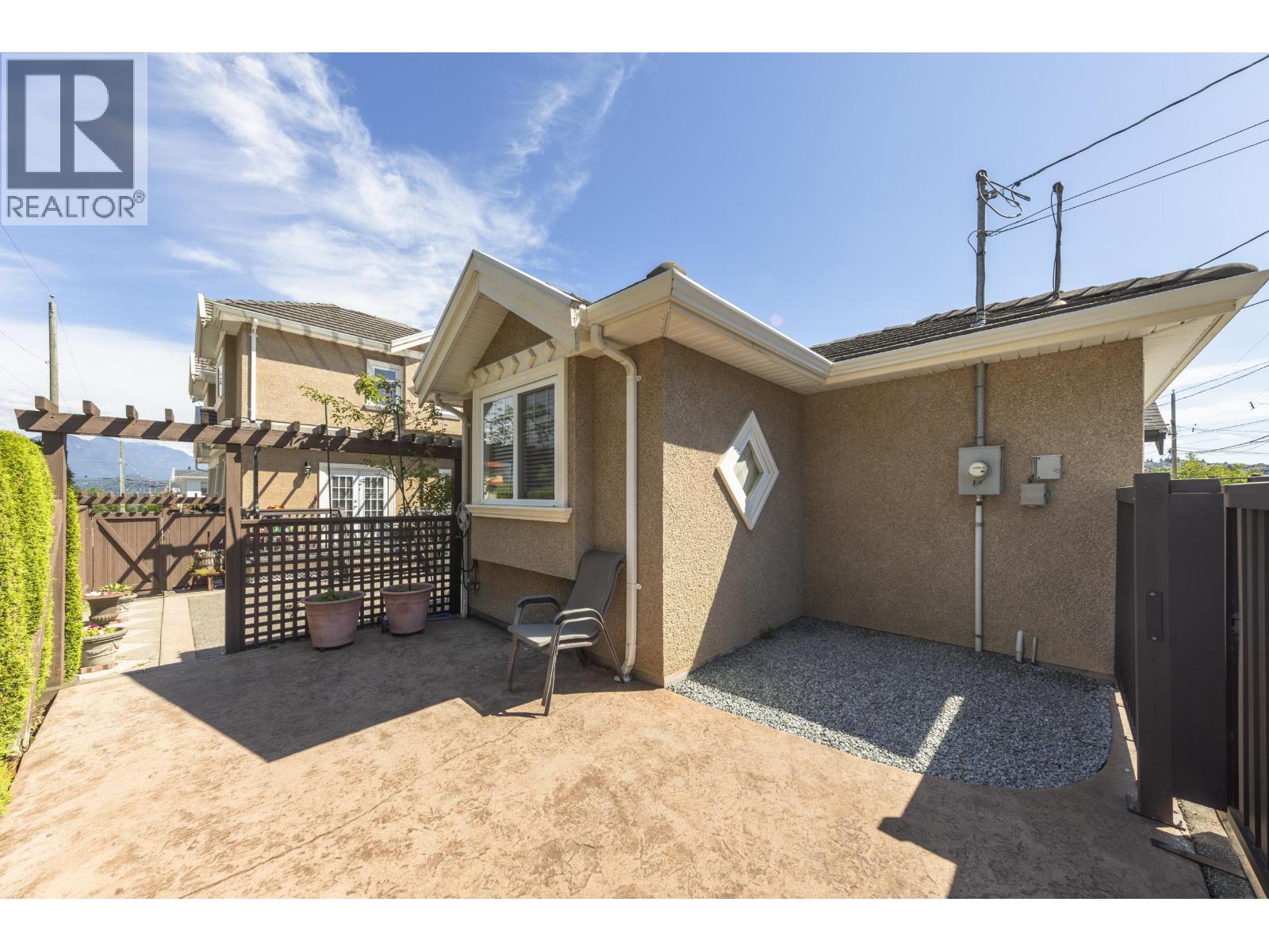 120 Rosser Avenue Property Photo 32