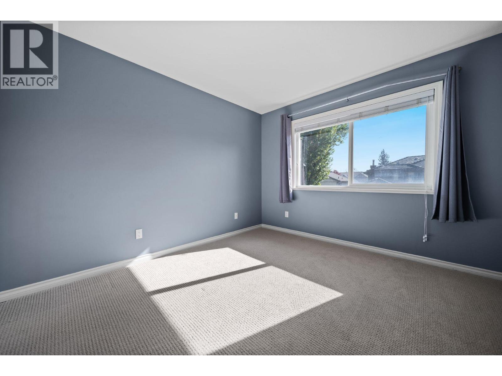 3520 Lamond Avenue Property Photo 25