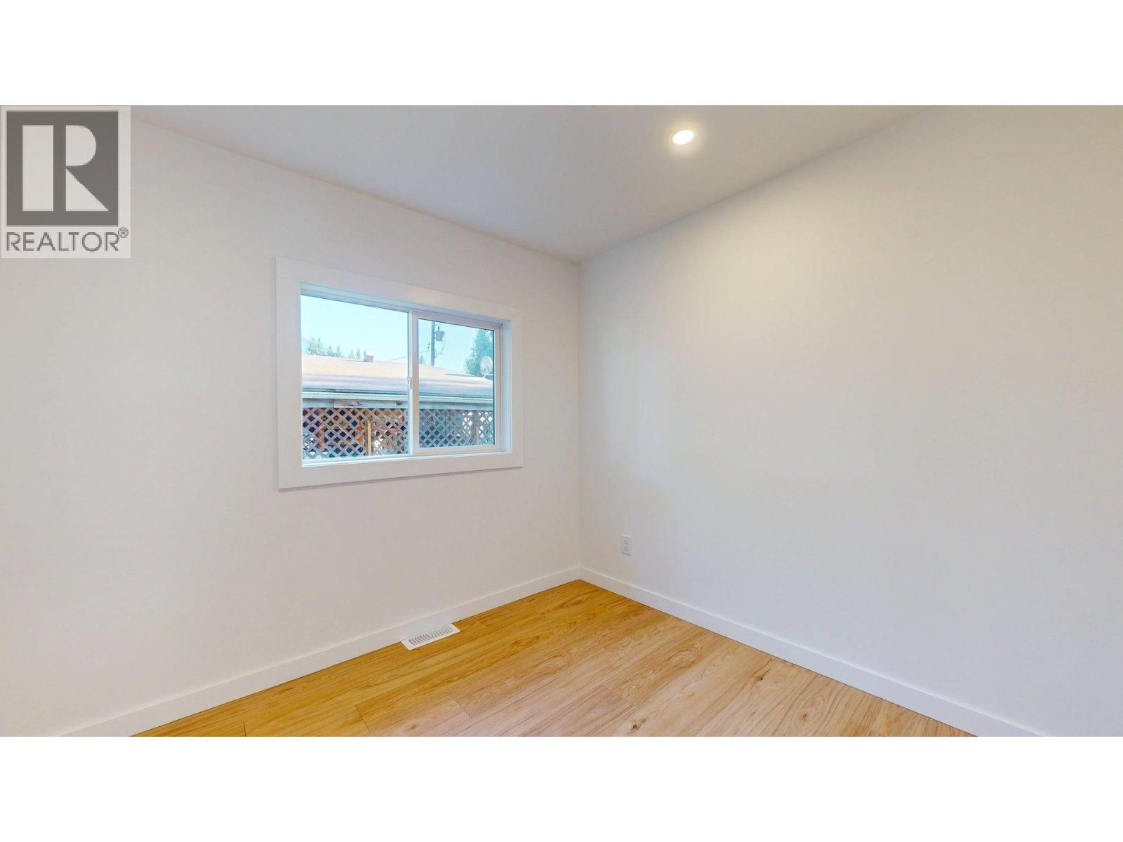 172 1830 Mamquam Road Property Photo 12