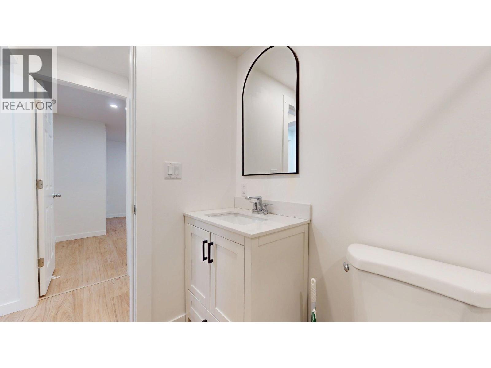 172 1830 Mamquam Road Property Photo 19