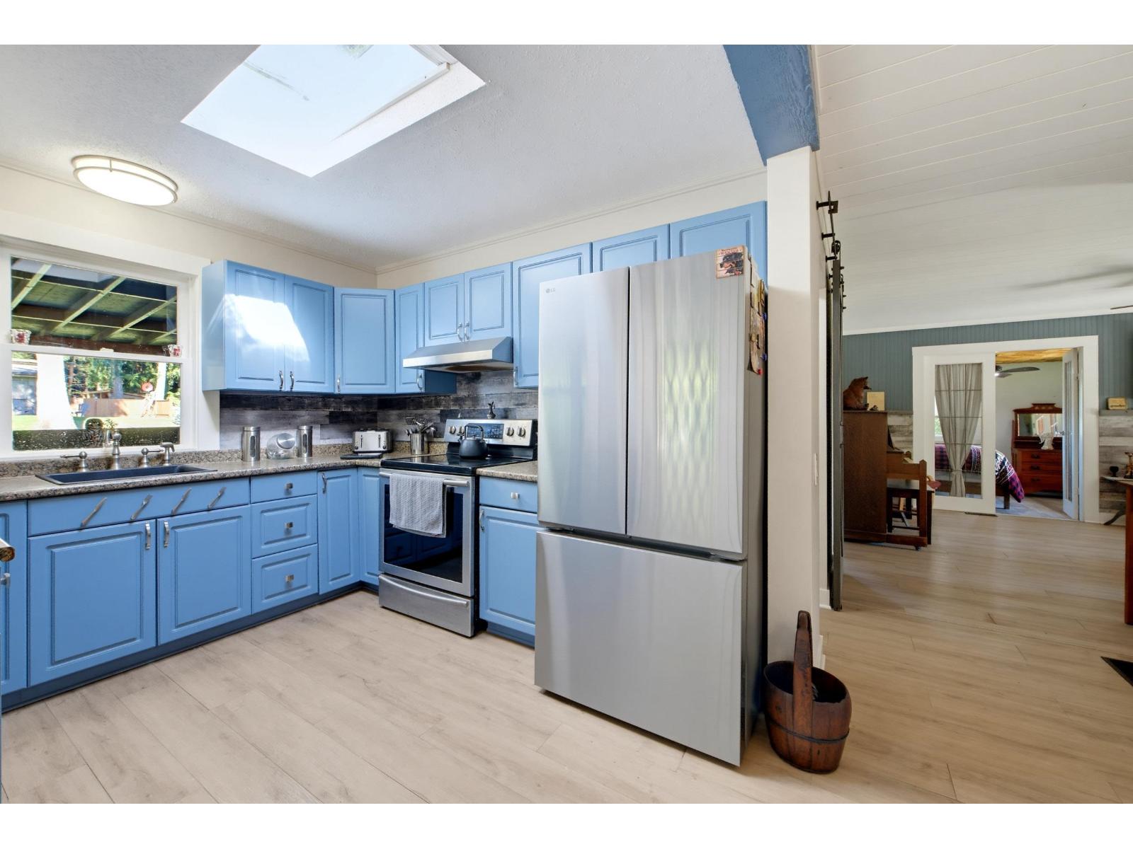 29919 Dewdney Trunk Road Property Photo 5