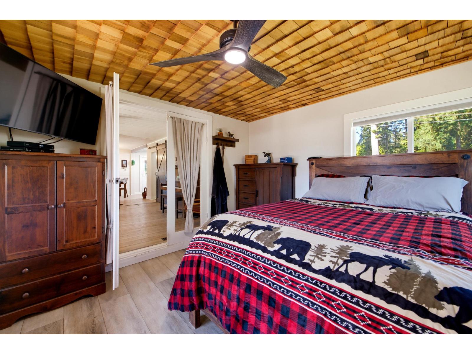 29919 Dewdney Trunk Road Property Photo 6