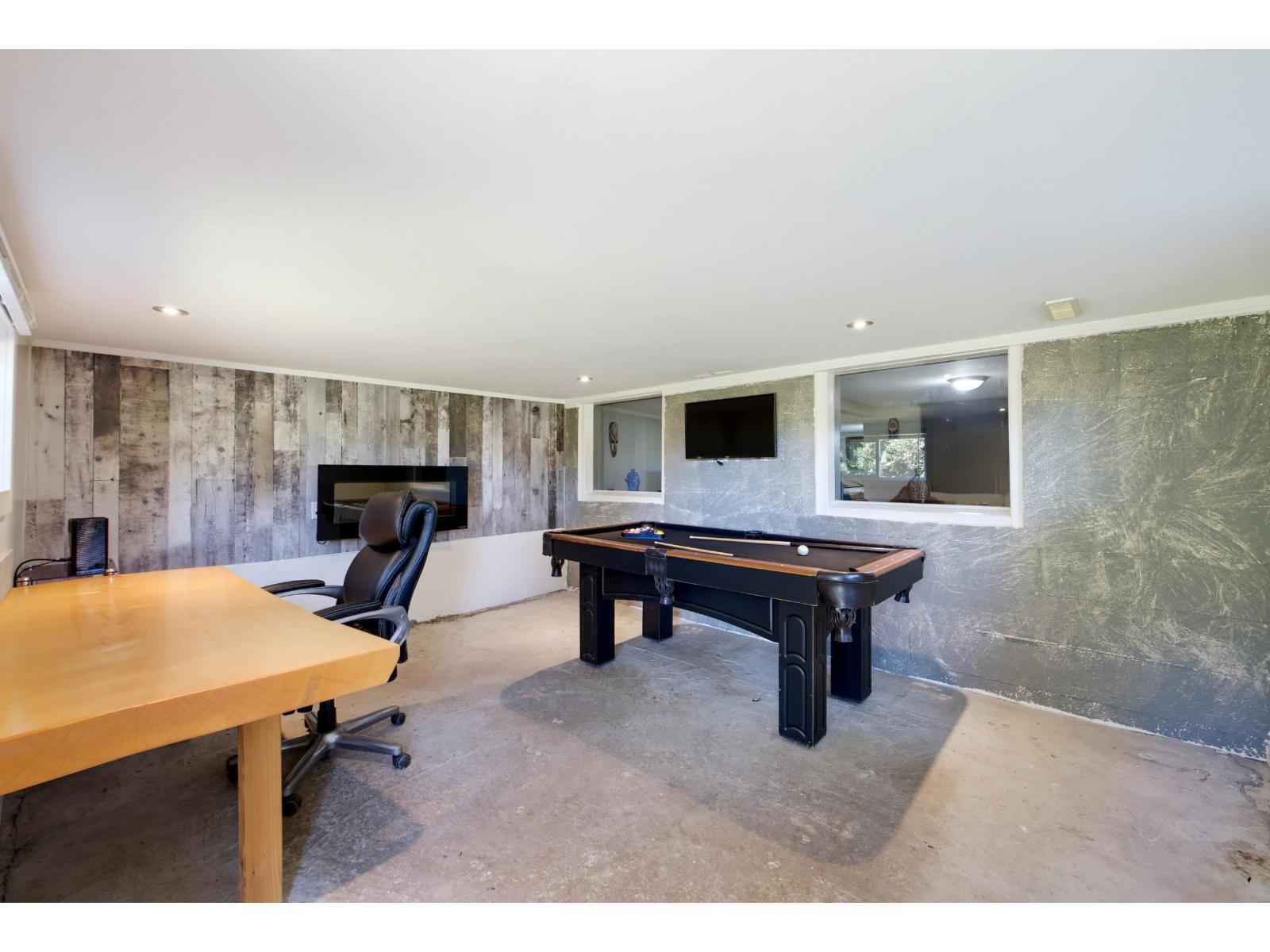 29919 Dewdney Trunk Road Property Photo 14