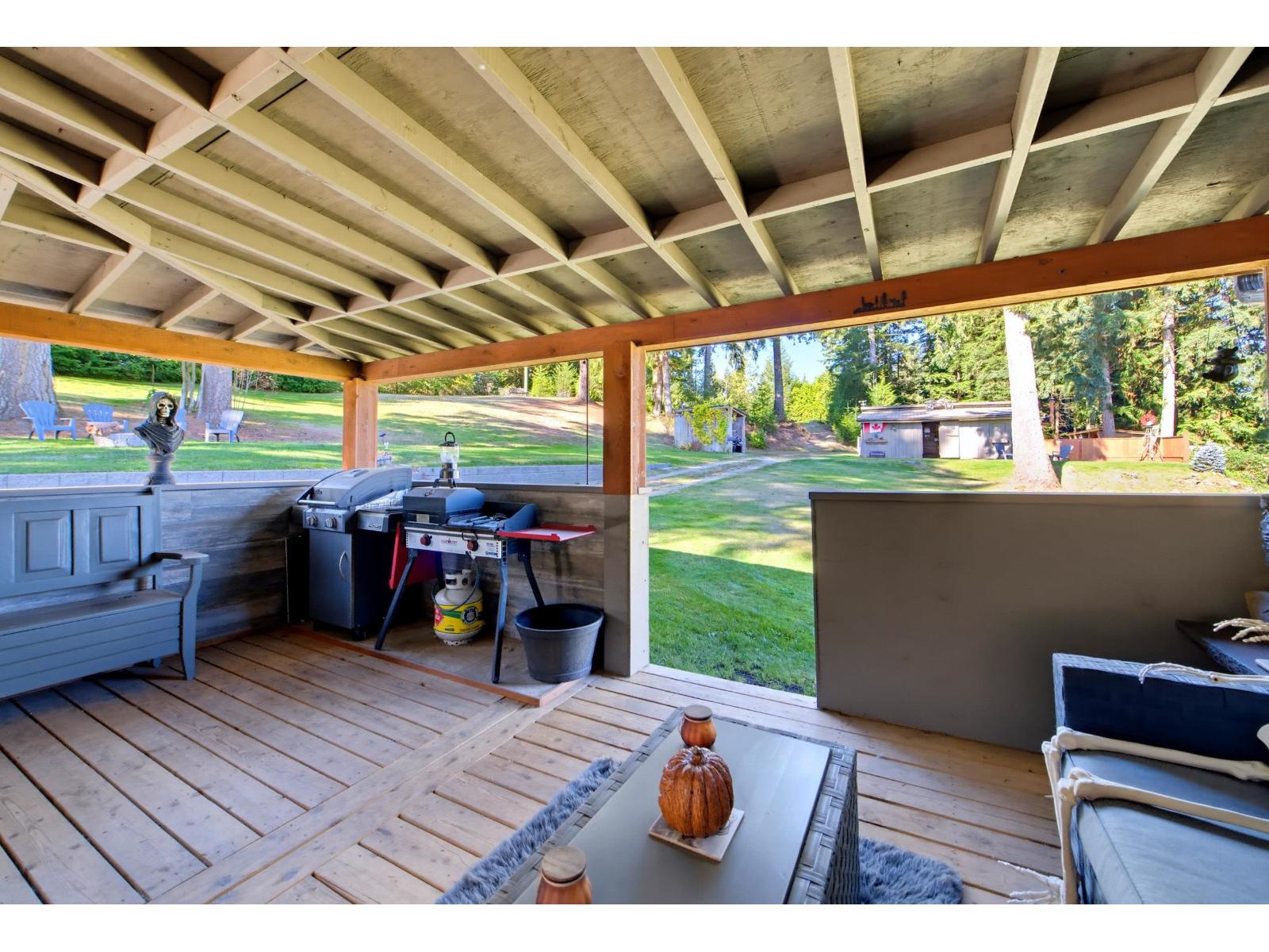 29919 Dewdney Trunk Road Property Photo 16