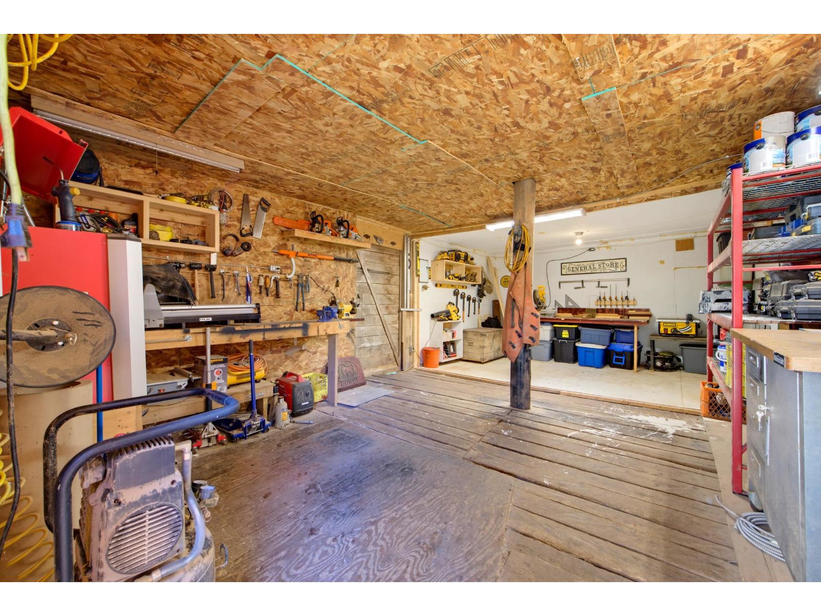 29919 Dewdney Trunk Road Property Photo 23