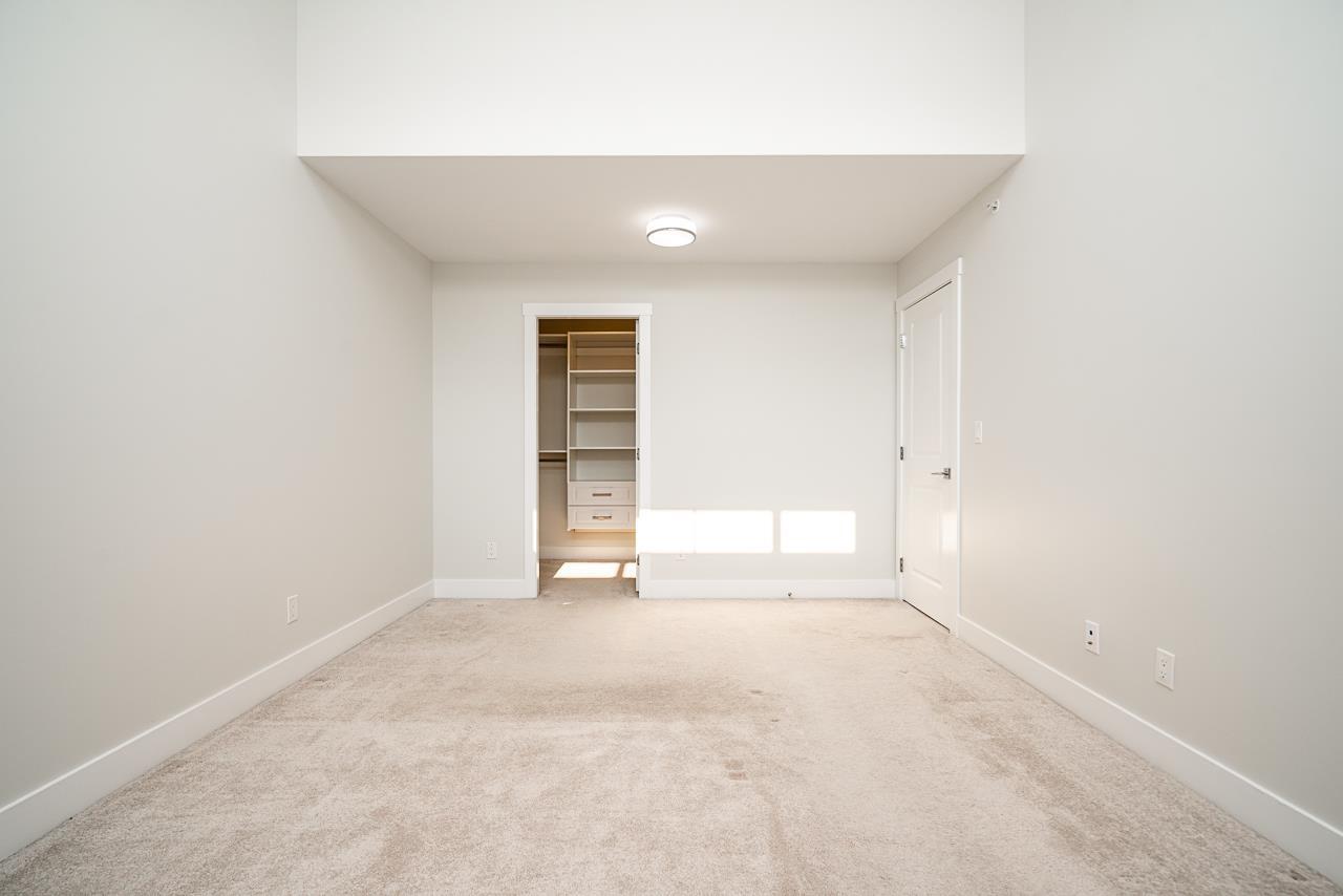 8 22128 48a Avenue Property Photo 22