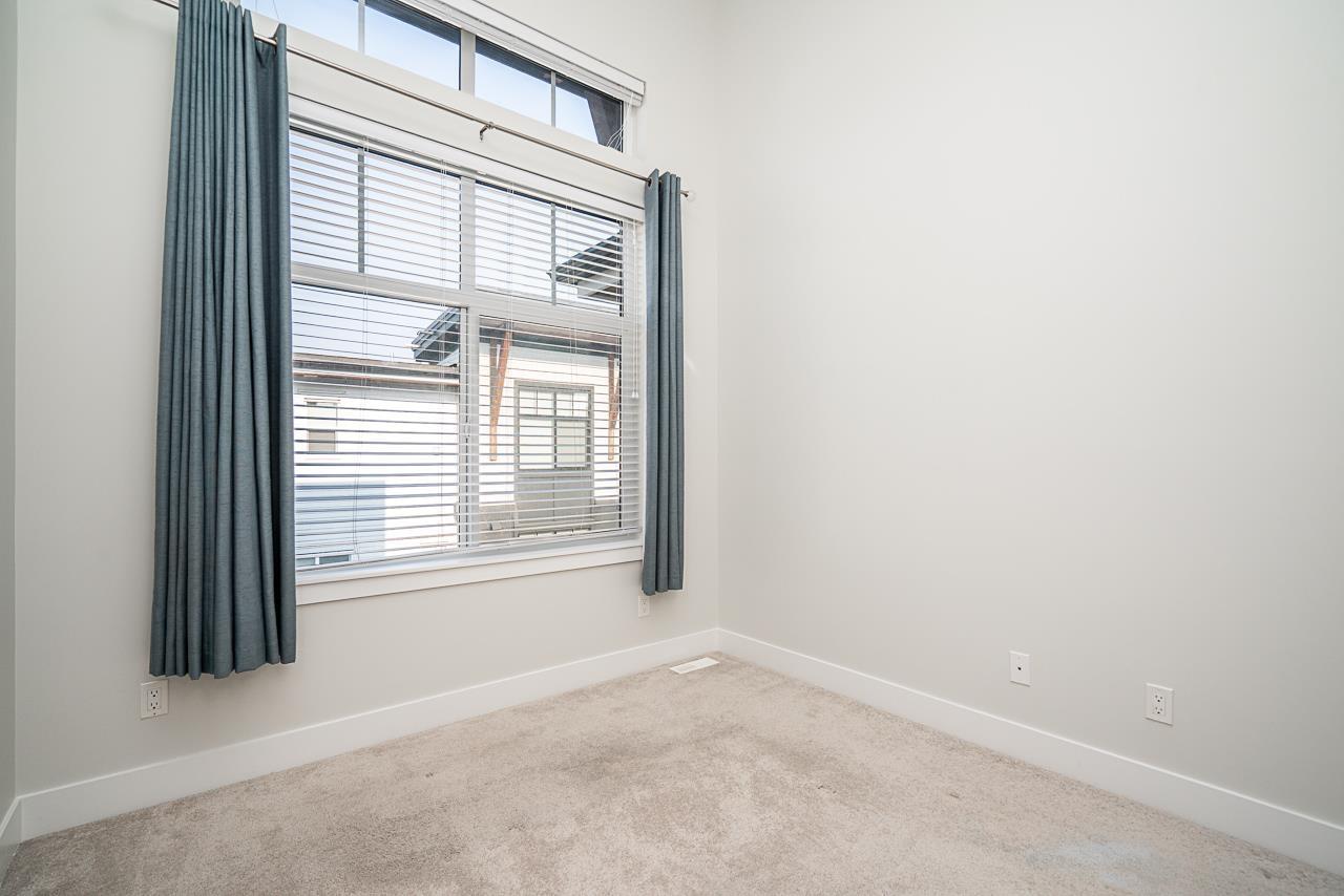 8 22128 48a Avenue Property Photo 31