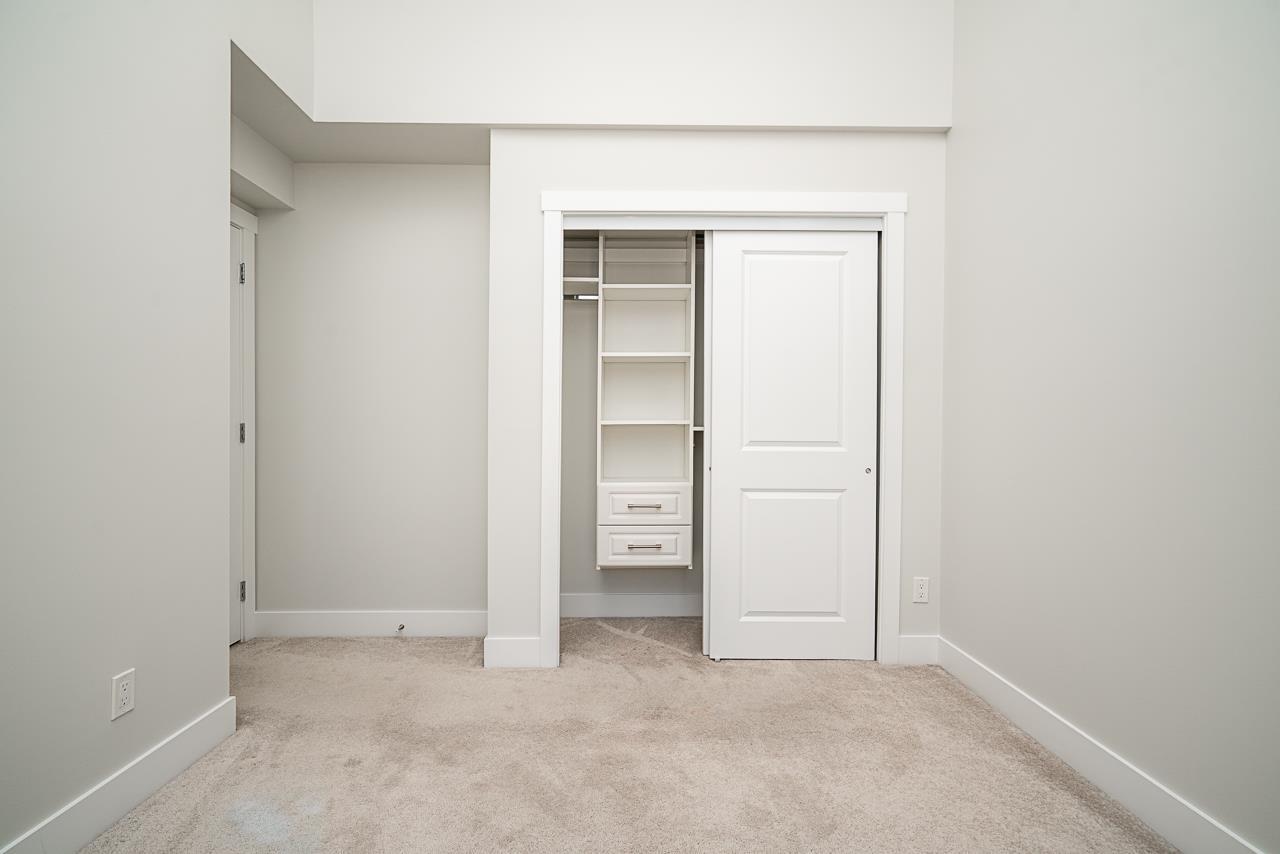 8 22128 48a Avenue Property Photo 32