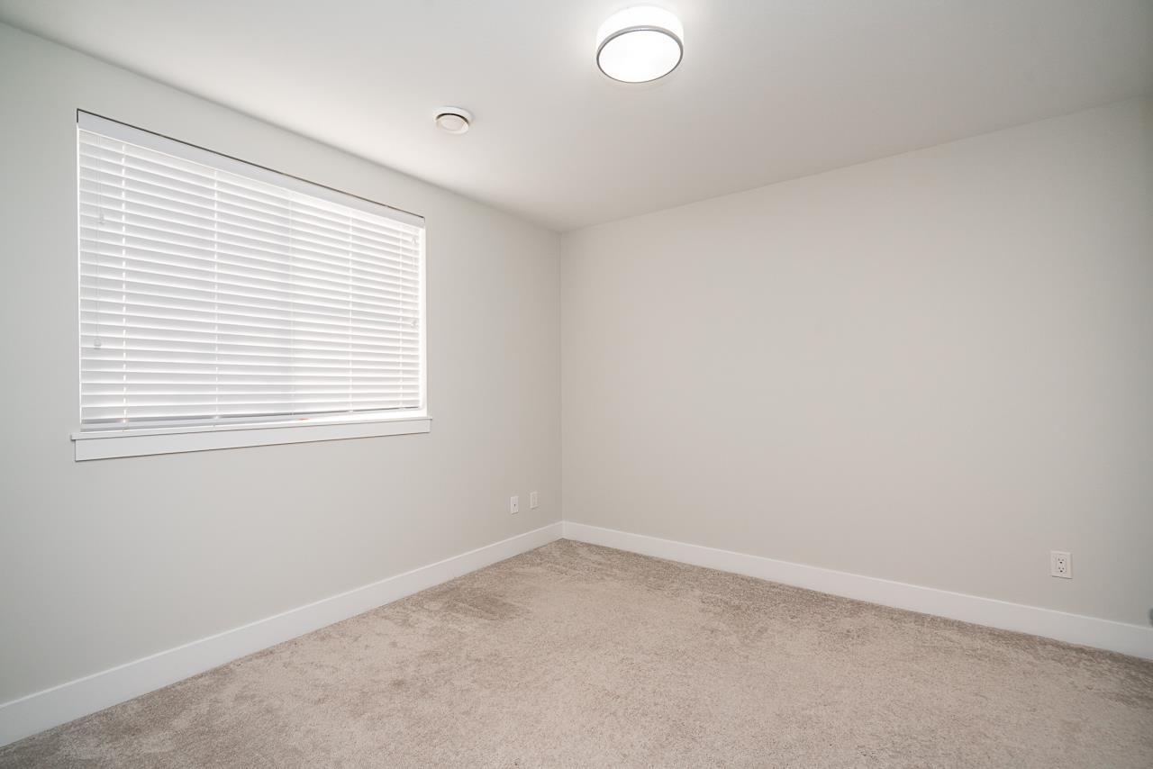 8 22128 48a Avenue Property Photo 35
