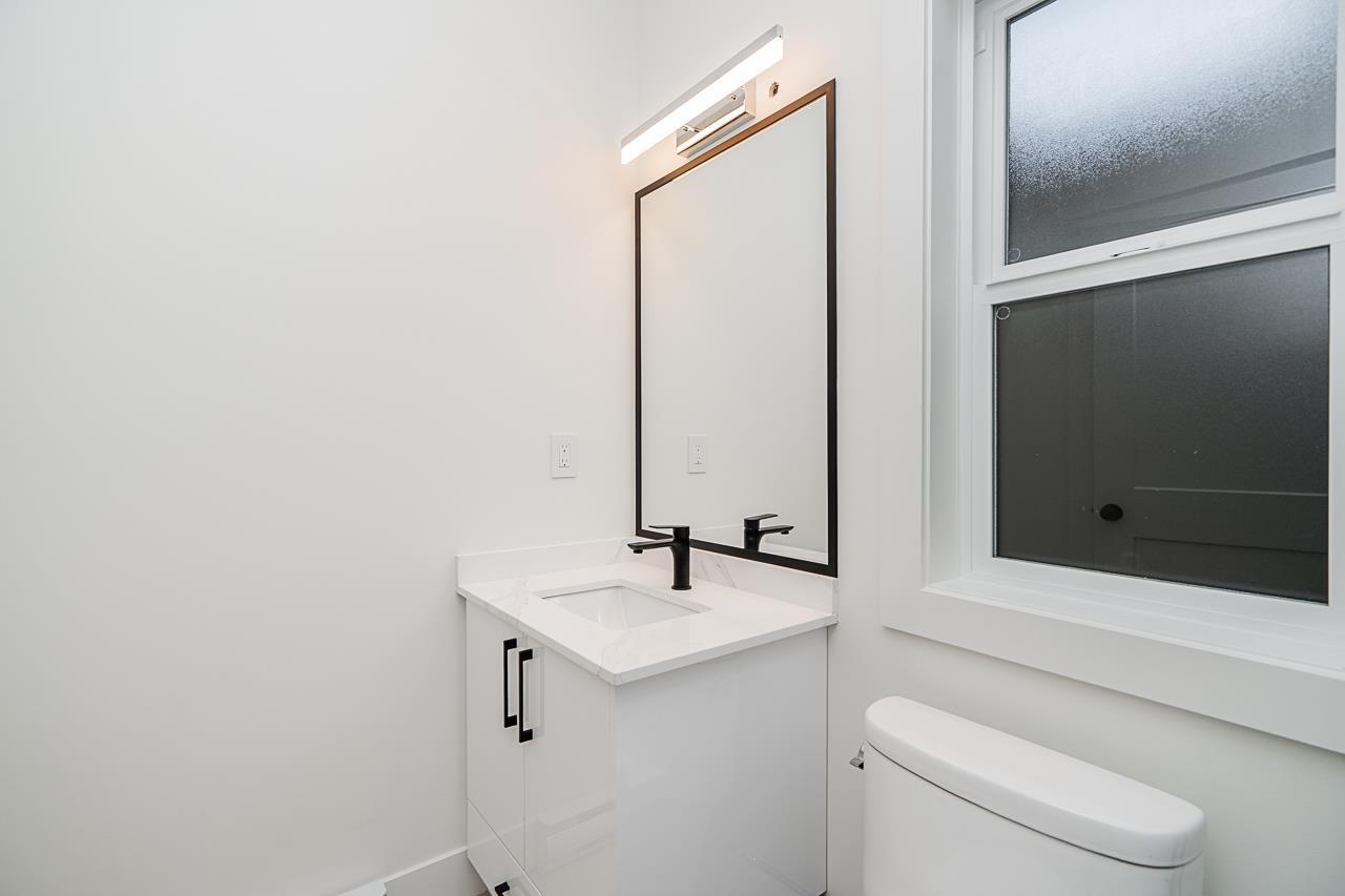 11325 80 Avenue Property Photo 32