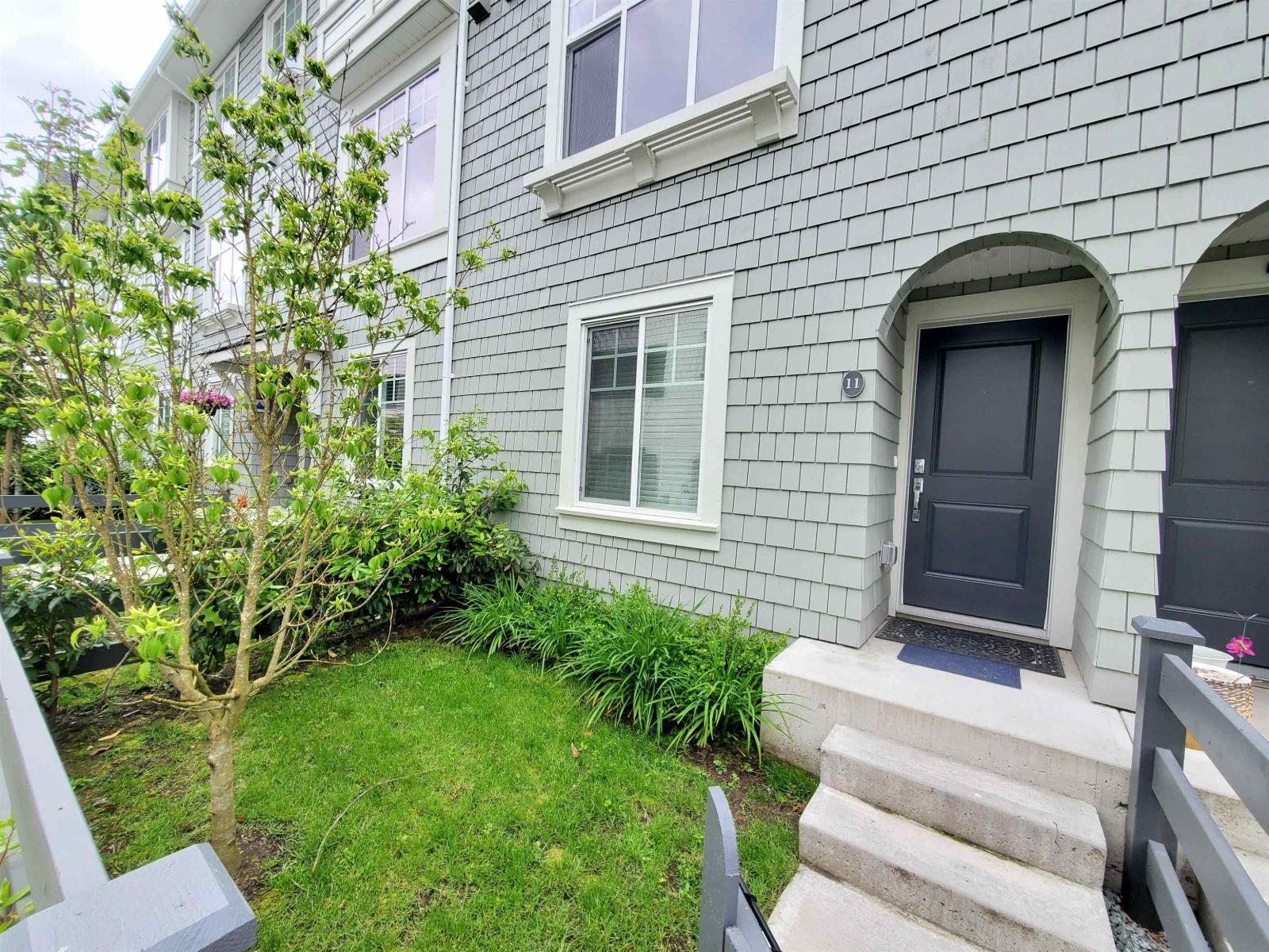 11 15850 85 Avenue Property Photo 2
