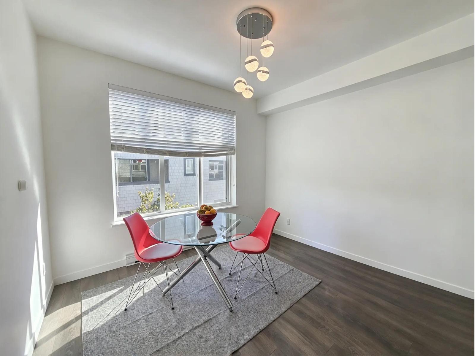 11 15850 85 Avenue Property Photo 7