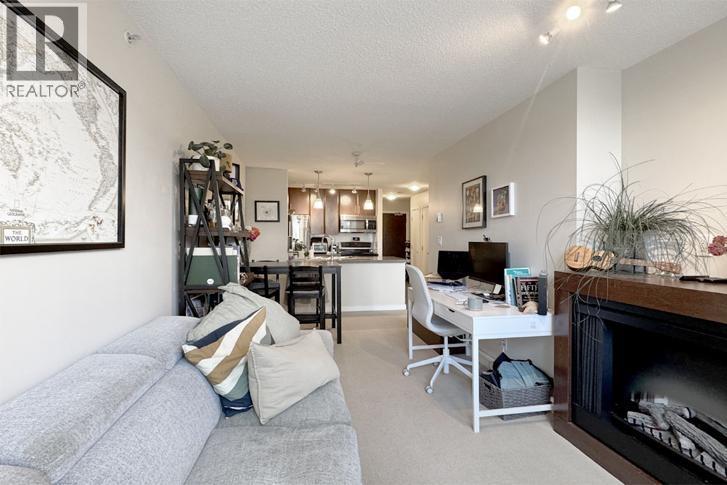 308 58 Keefer Place Property Photo 18