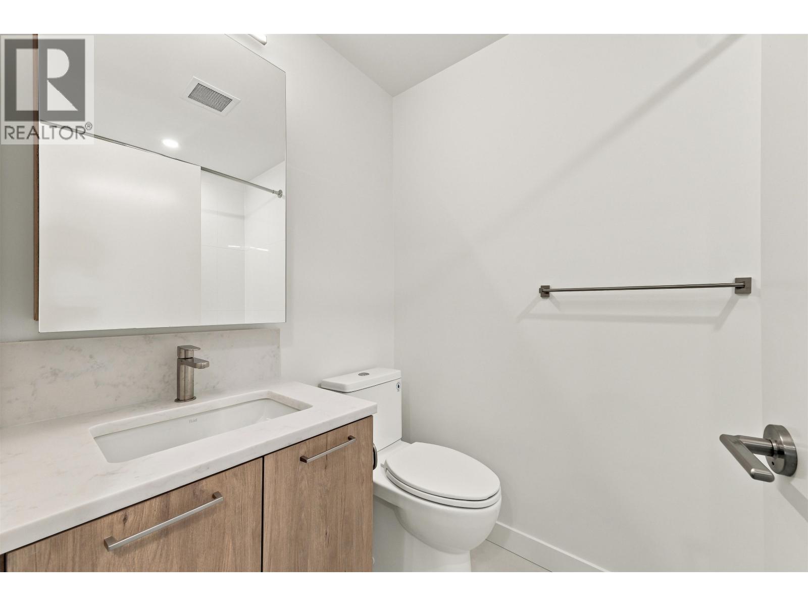 331 82 First Street Property Photo 11