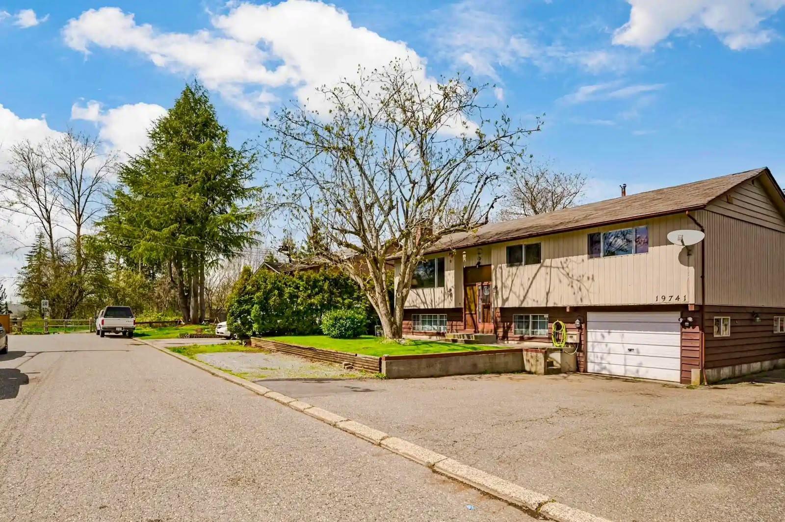 Main 19741 54a Avenue Property Photo 1