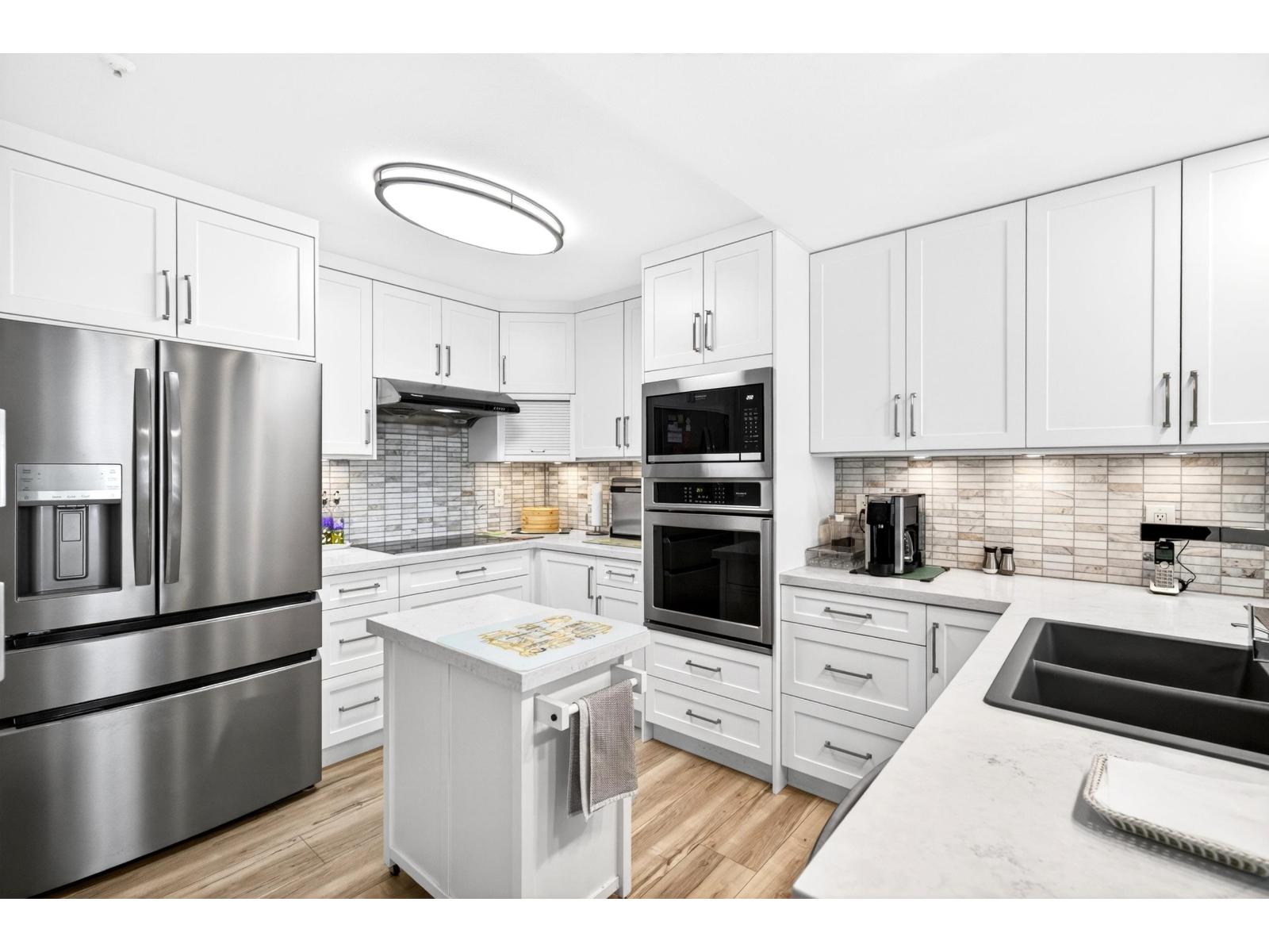 101 20245 53 Avenue Property Photo 6