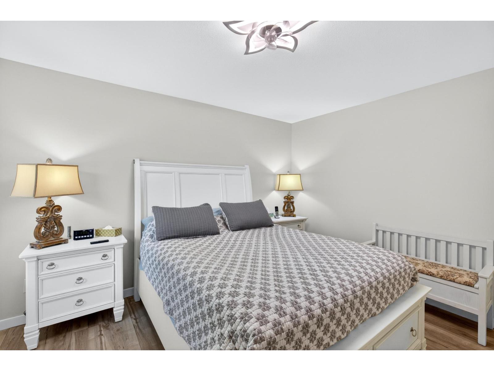 101 20245 53 Avenue Property Photo 14