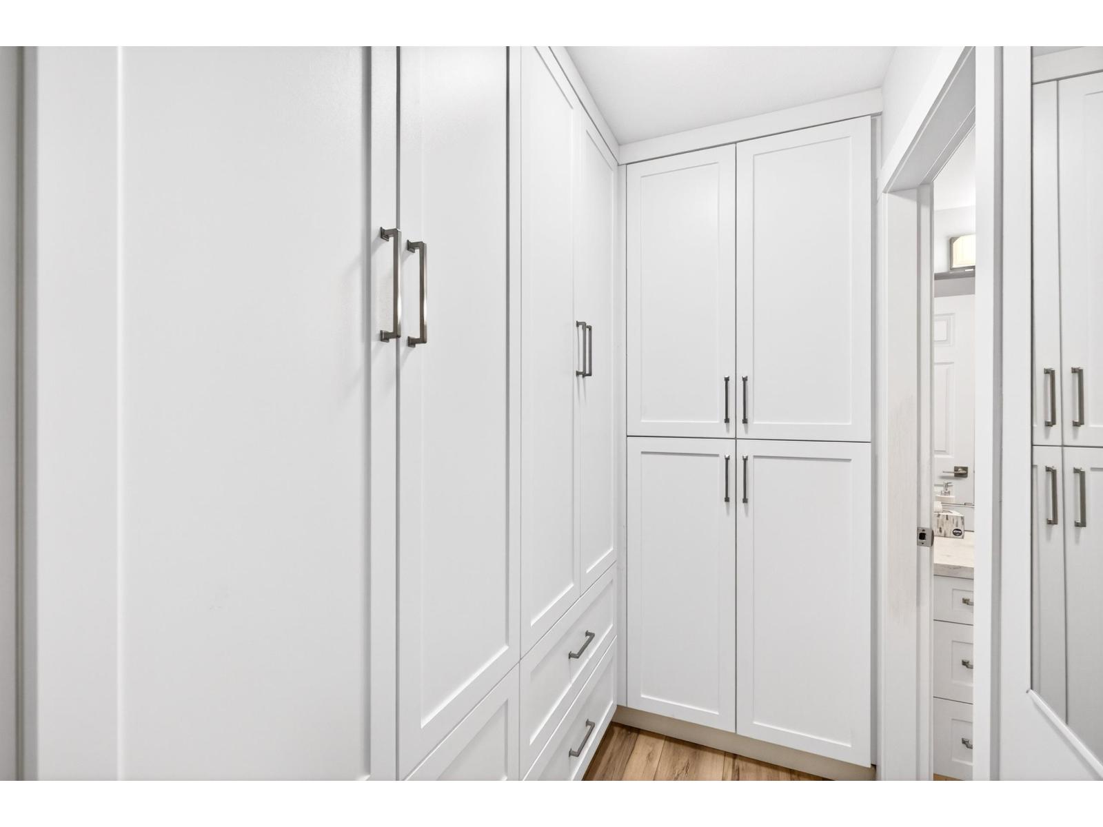 101 20245 53 Avenue Property Photo 15