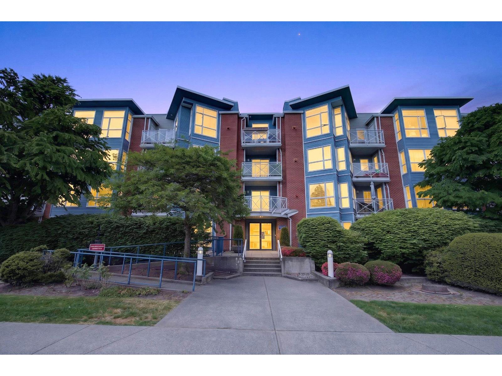 101 20245 53 Avenue Property Photo 28
