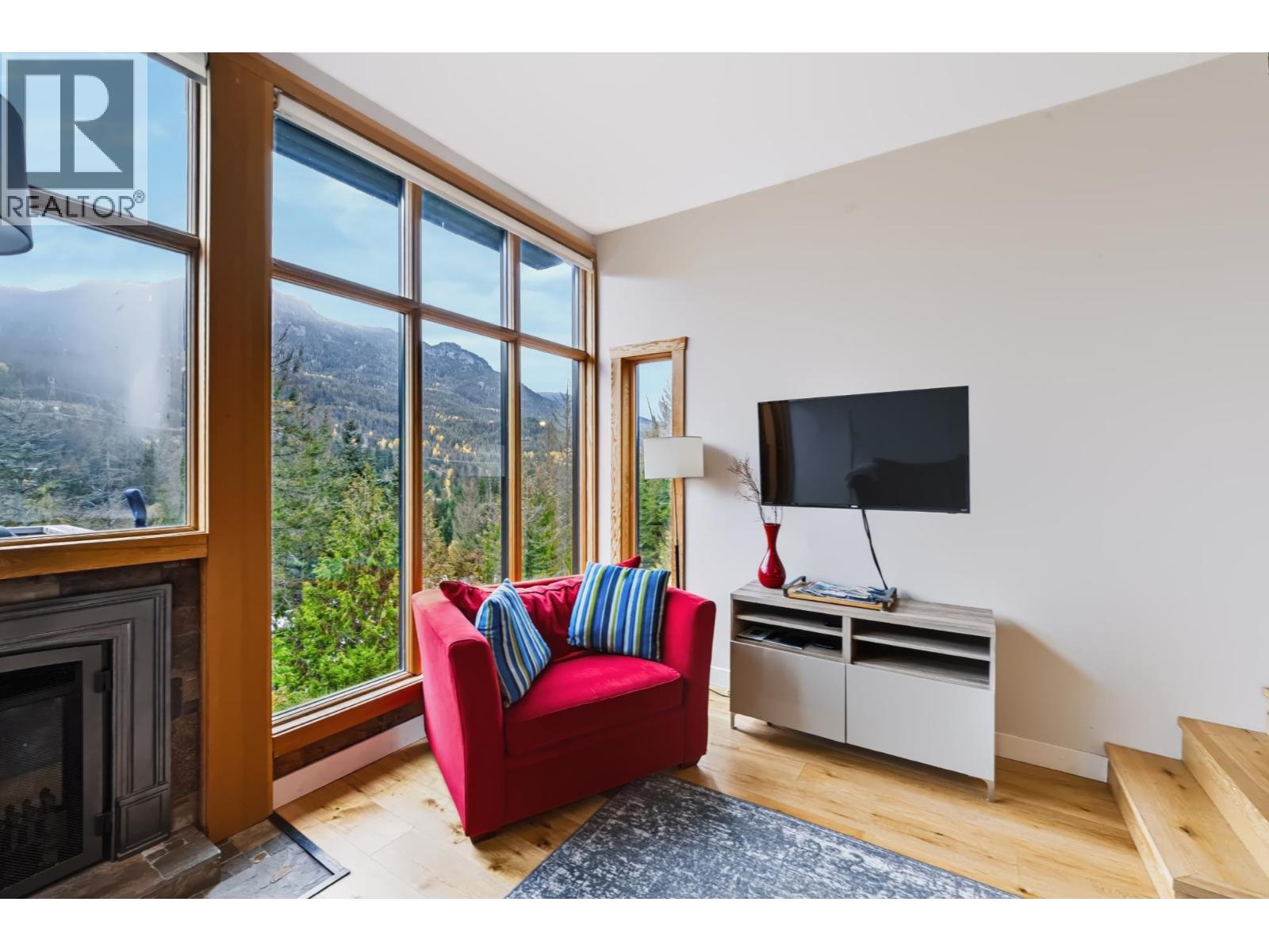 7 2221 Gondola Way Property Photo 5
