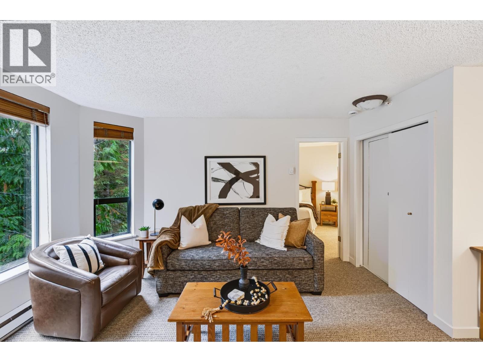 207 4809 Spearhead Drive Property Photo 6