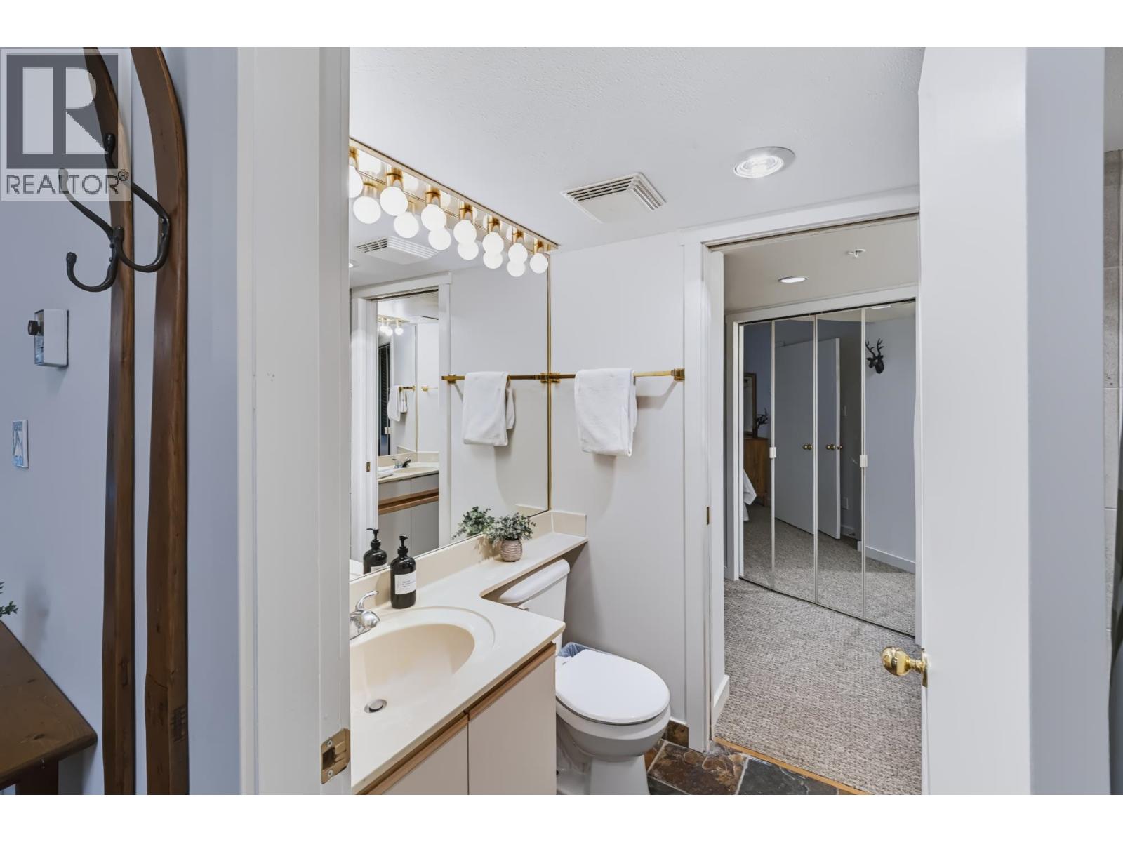 207 4809 Spearhead Drive Property Photo 16